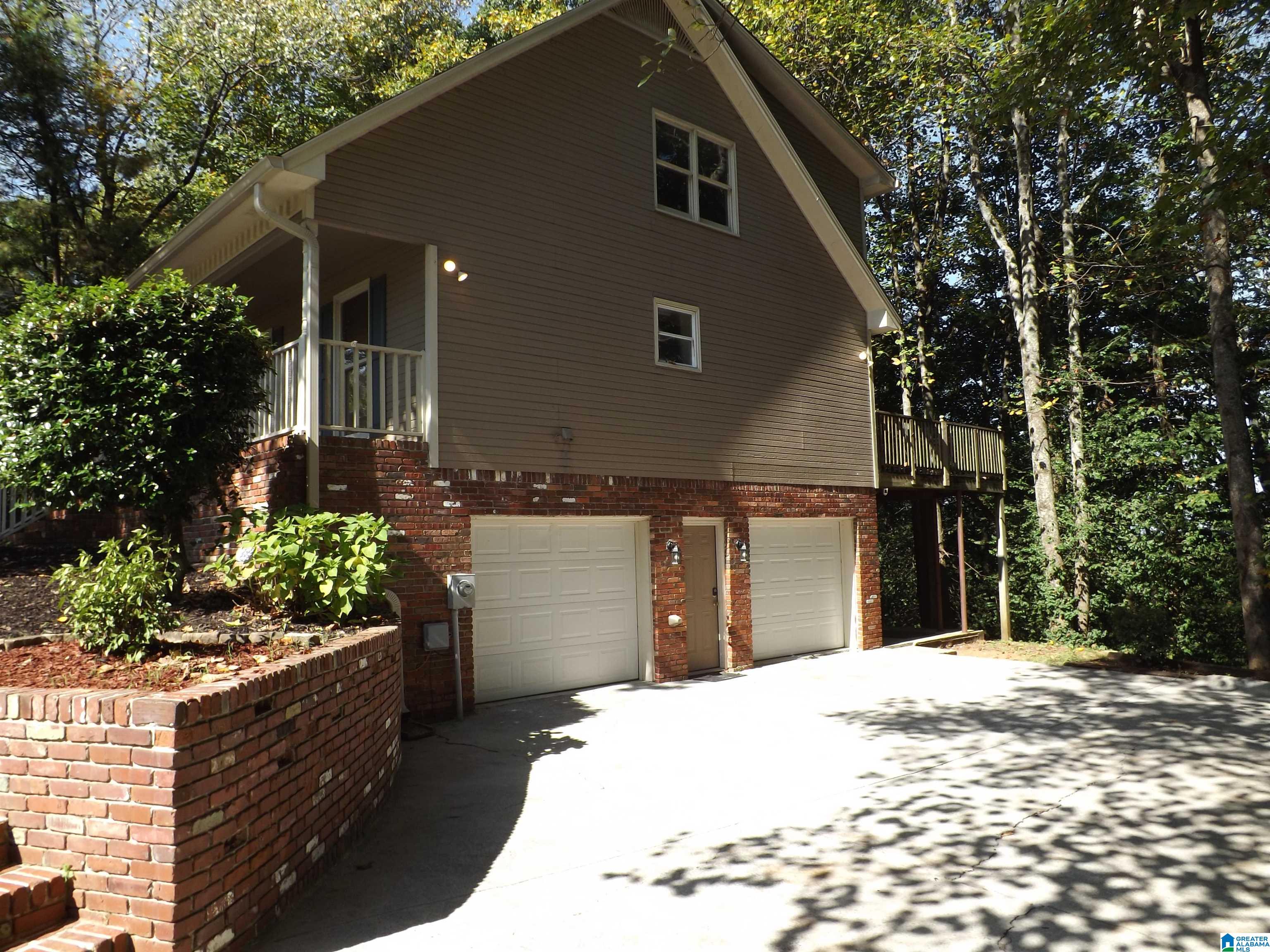 Photo 3 of Single family home for sale at 6248 Whippoorwill Dr, Pinson, AL 35126 | MLS# 21463085 | Listing updated on 2026-09-15