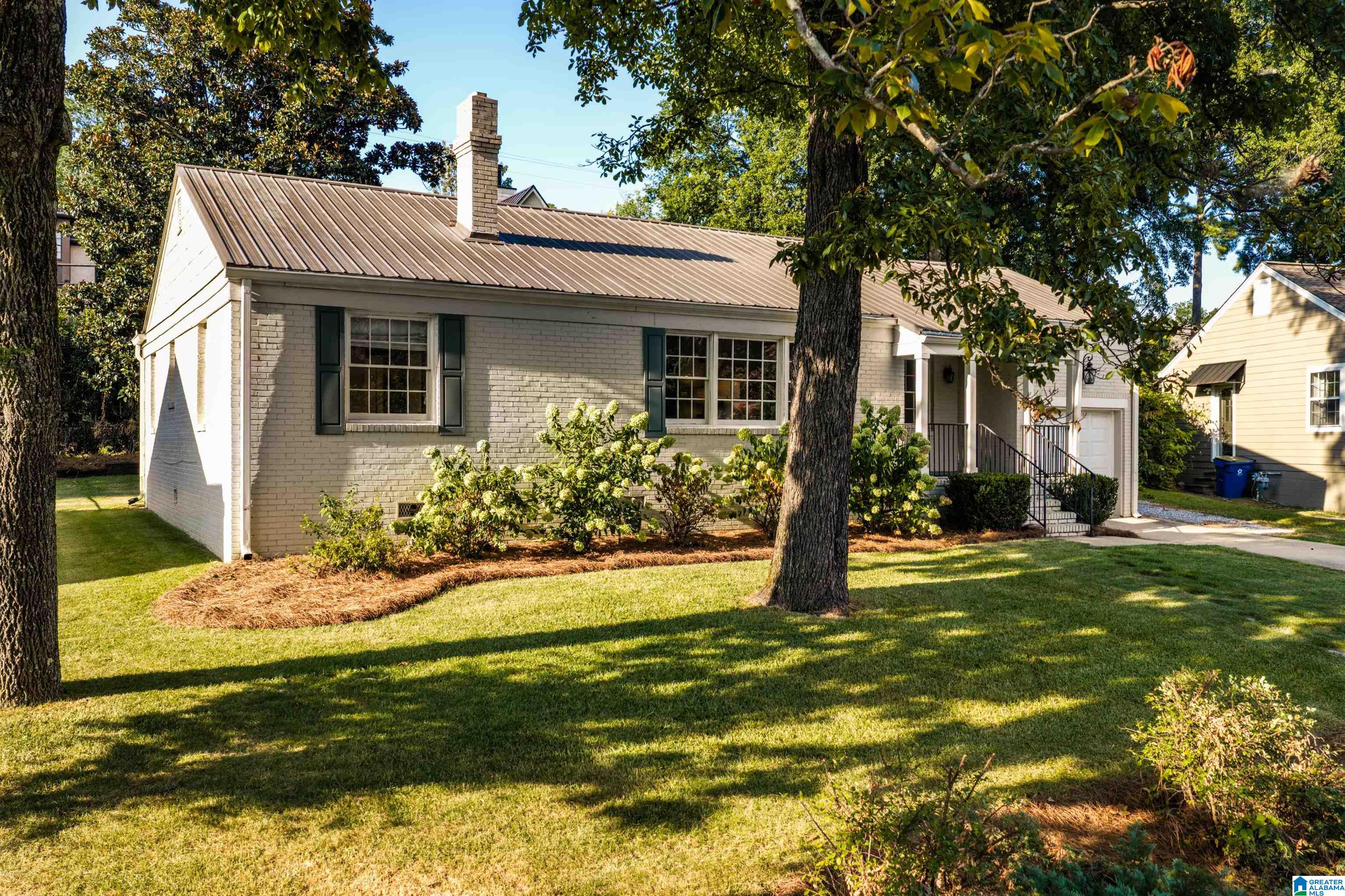 Photo 2 of Single family home for sale at 44 Edgehill Road, Homewood, AL 35209 | MLS# 21463100 | Listing updated on 2026-08-31