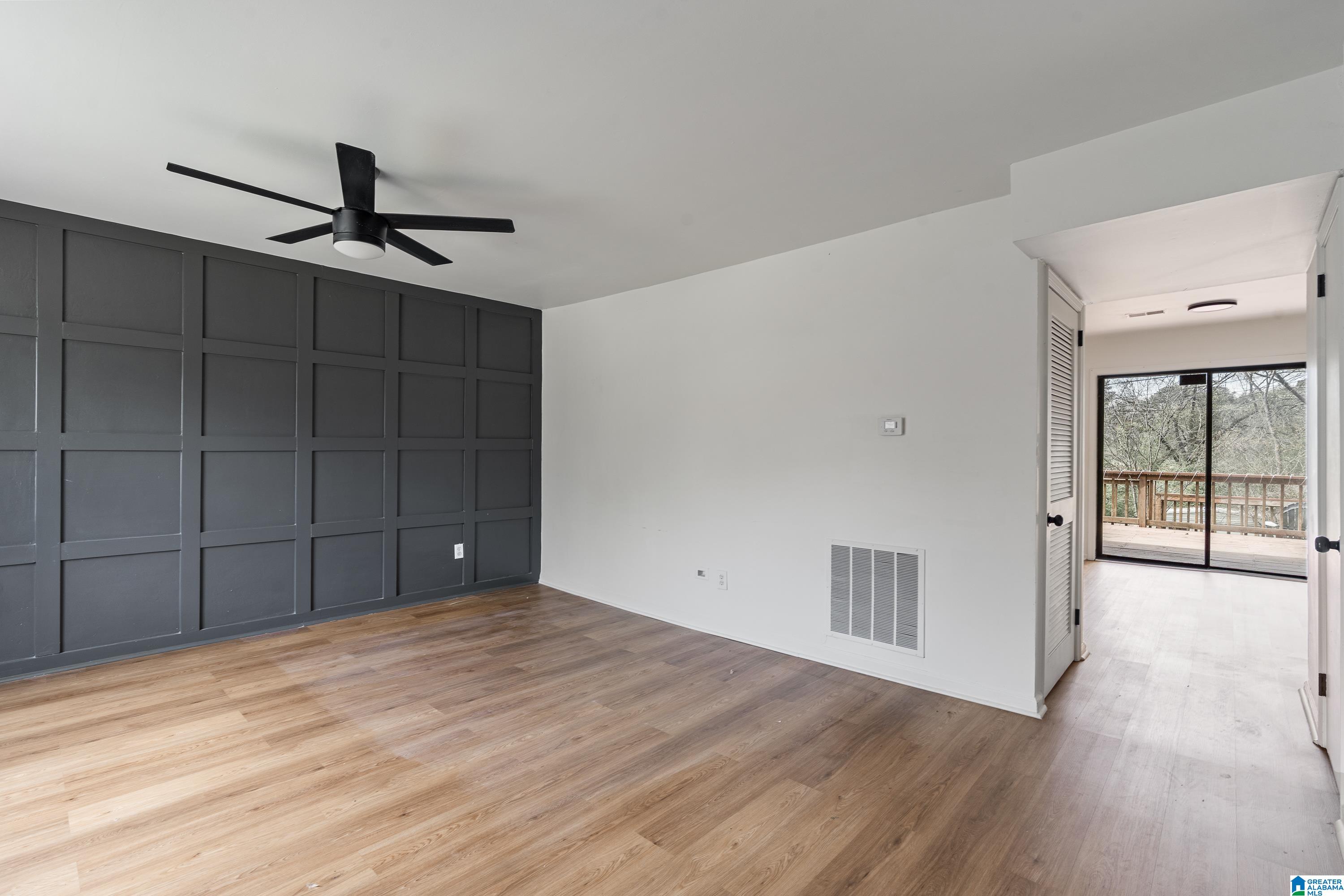 Photo 3 of Sale Pending at 2292 Cheshire Dr, Birmingham, AL 35235 | MLS# 21463106 | Listing updated on 2026-09-14