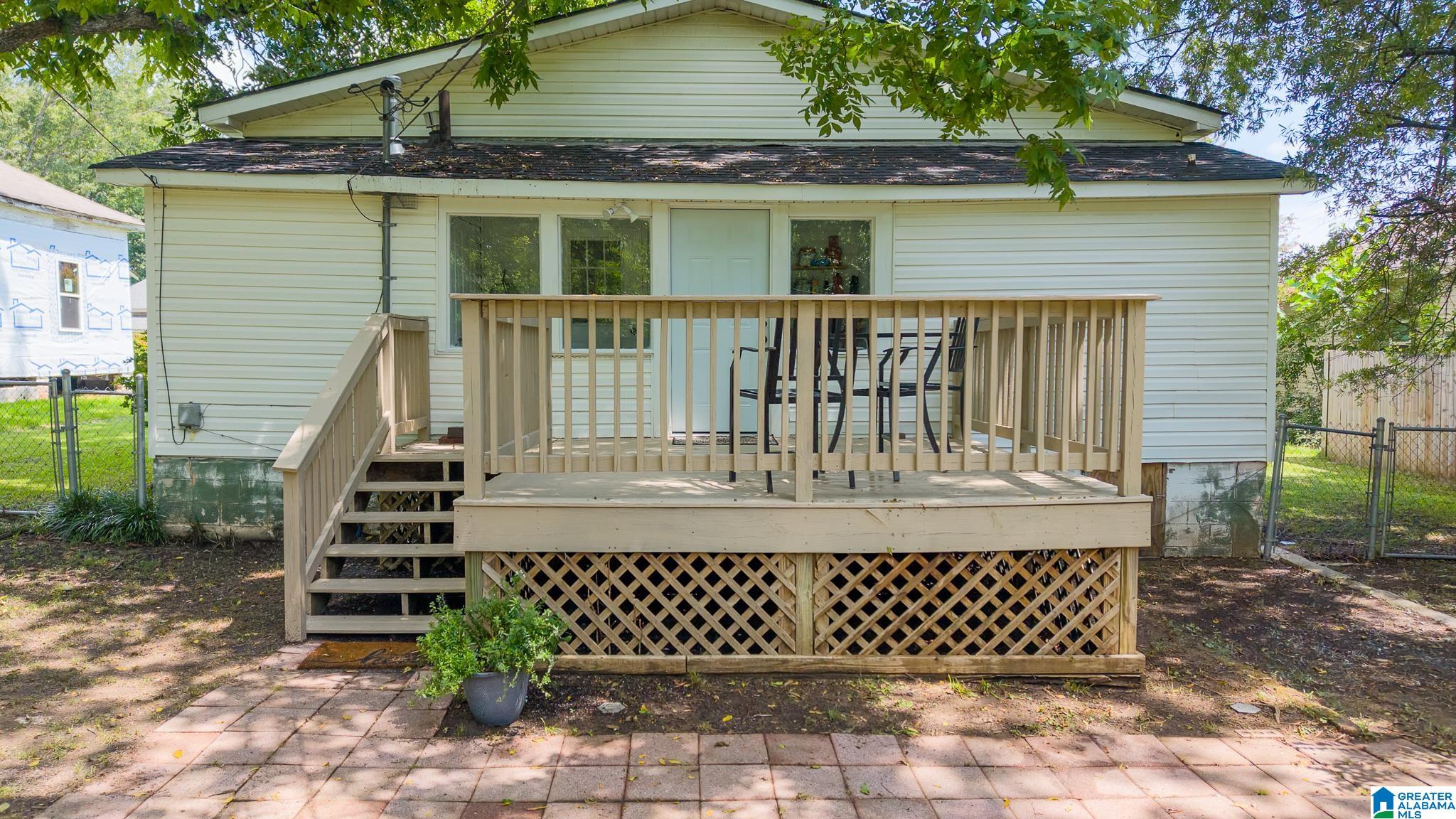 Photo 3 of Single family home for sale at 407 26th Street N, Pell City, AL 35125 | MLS# 21463107 | Listing updated on 2026-09-15