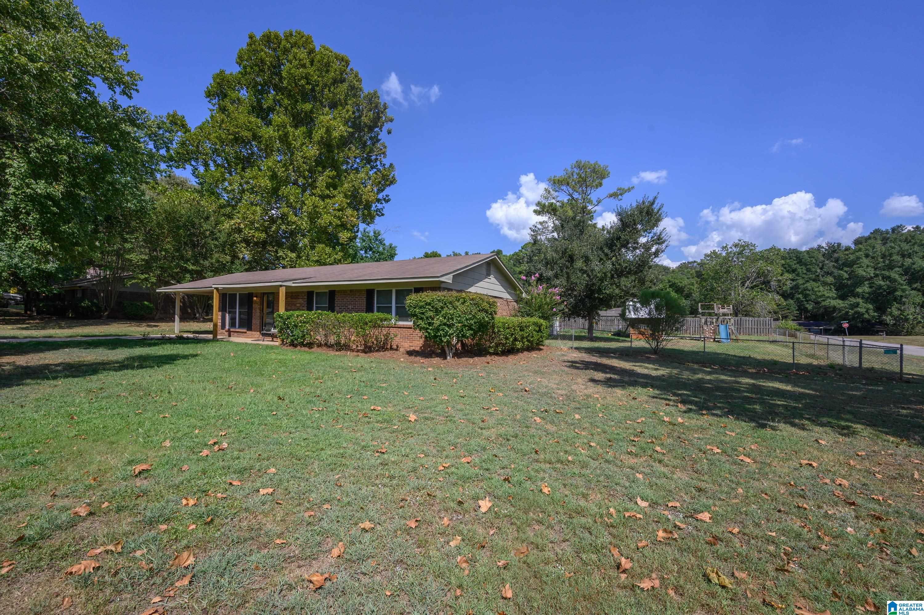 Photo 2 of Single family home for sale at 101 Meadowgreen Lane, Montevallo, AL 35115 | MLS# 21463109 | Listing updated on 2026-09-03