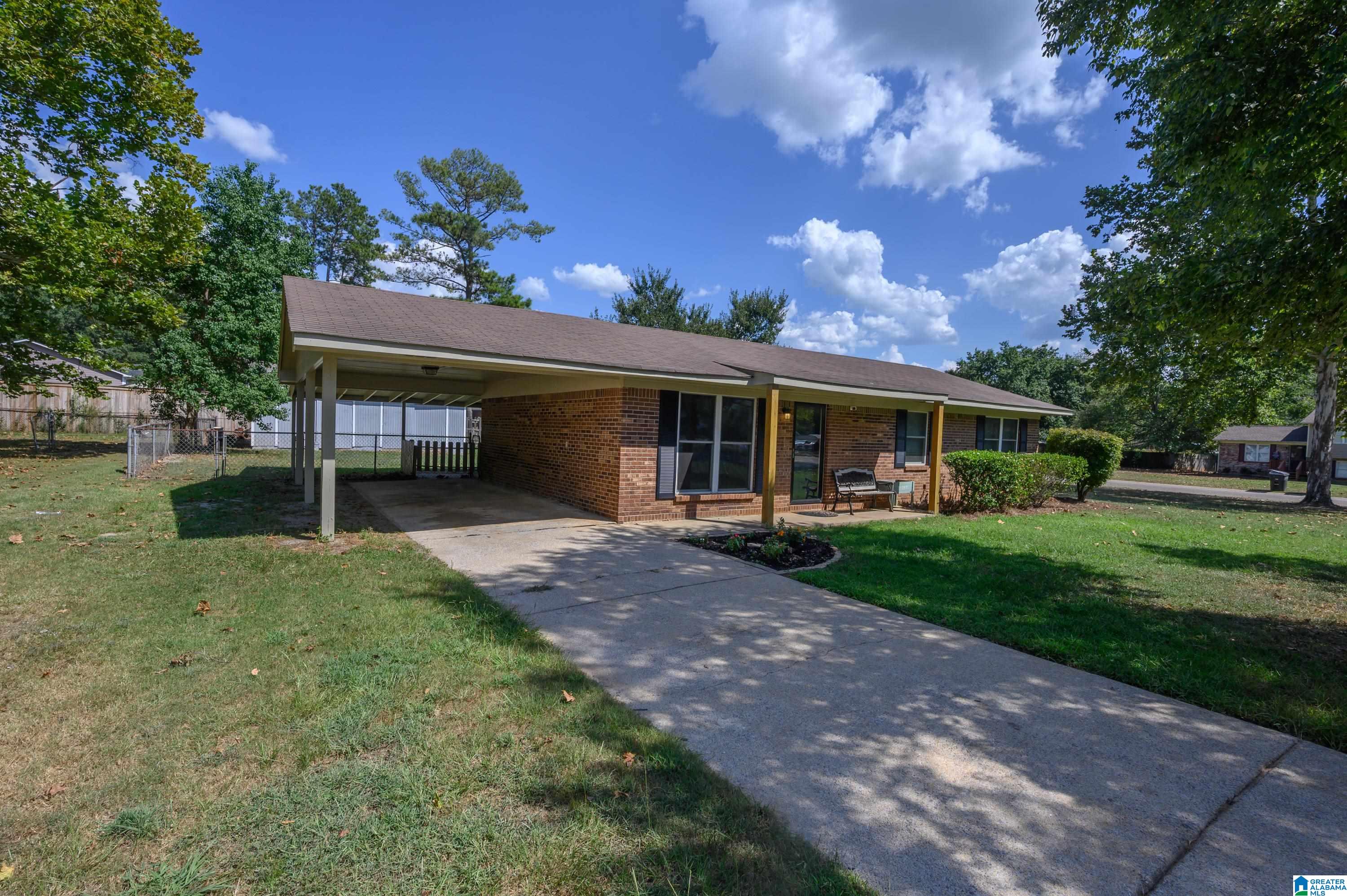 Photo 3 of Single family home for sale at 101 Meadowgreen Lane, Montevallo, AL 35115 | MLS# 21463109 | Listing updated on 2026-09-03