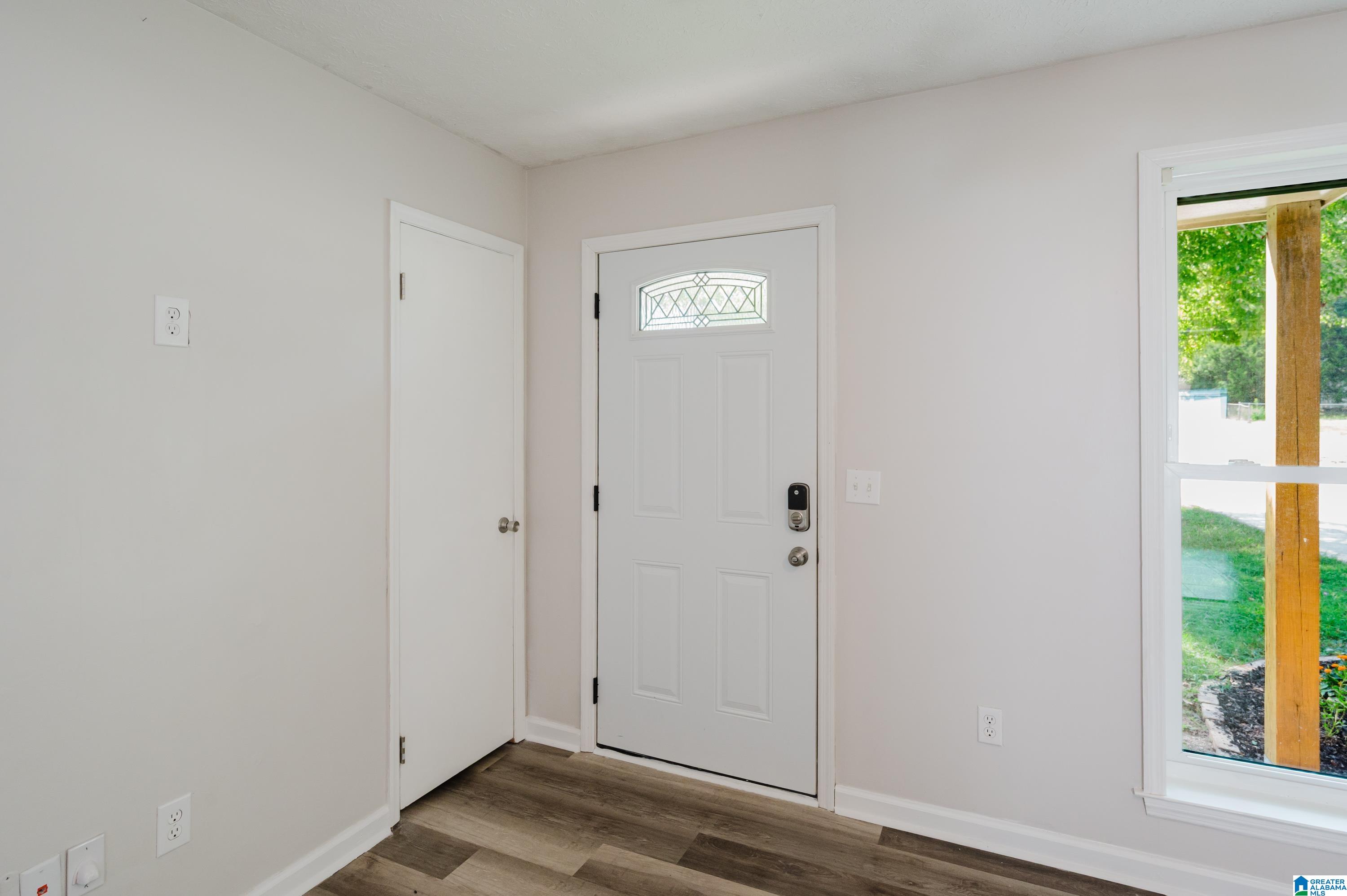 Photo 4 of Single family home for sale at 101 Meadowgreen Lane, Montevallo, AL 35115 | MLS# 21463109 | Listing updated on 2026-09-03