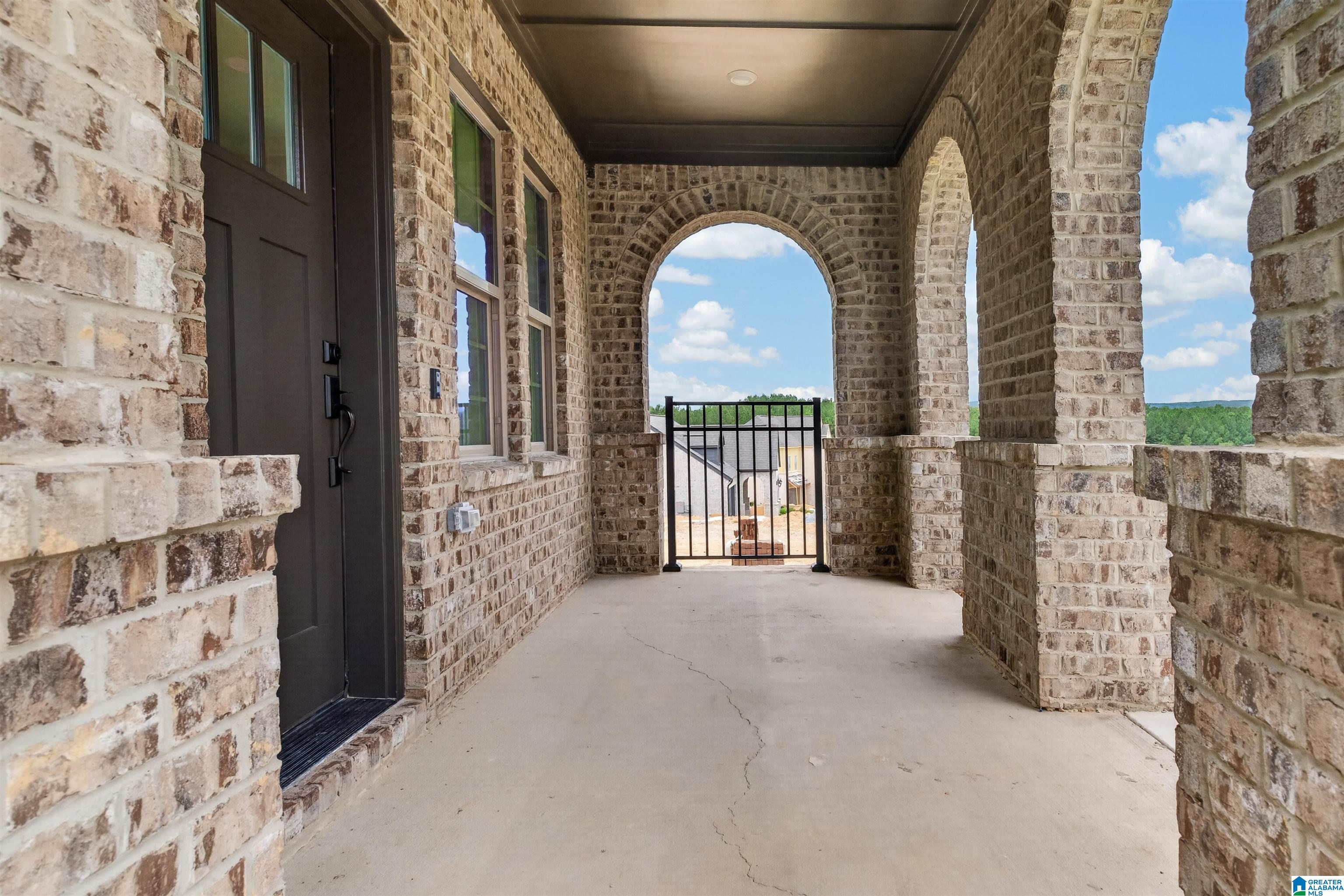 3rd image of 3000 Chelsea Park Bend, Chelsea, AL 35043 | MLS# 21463115