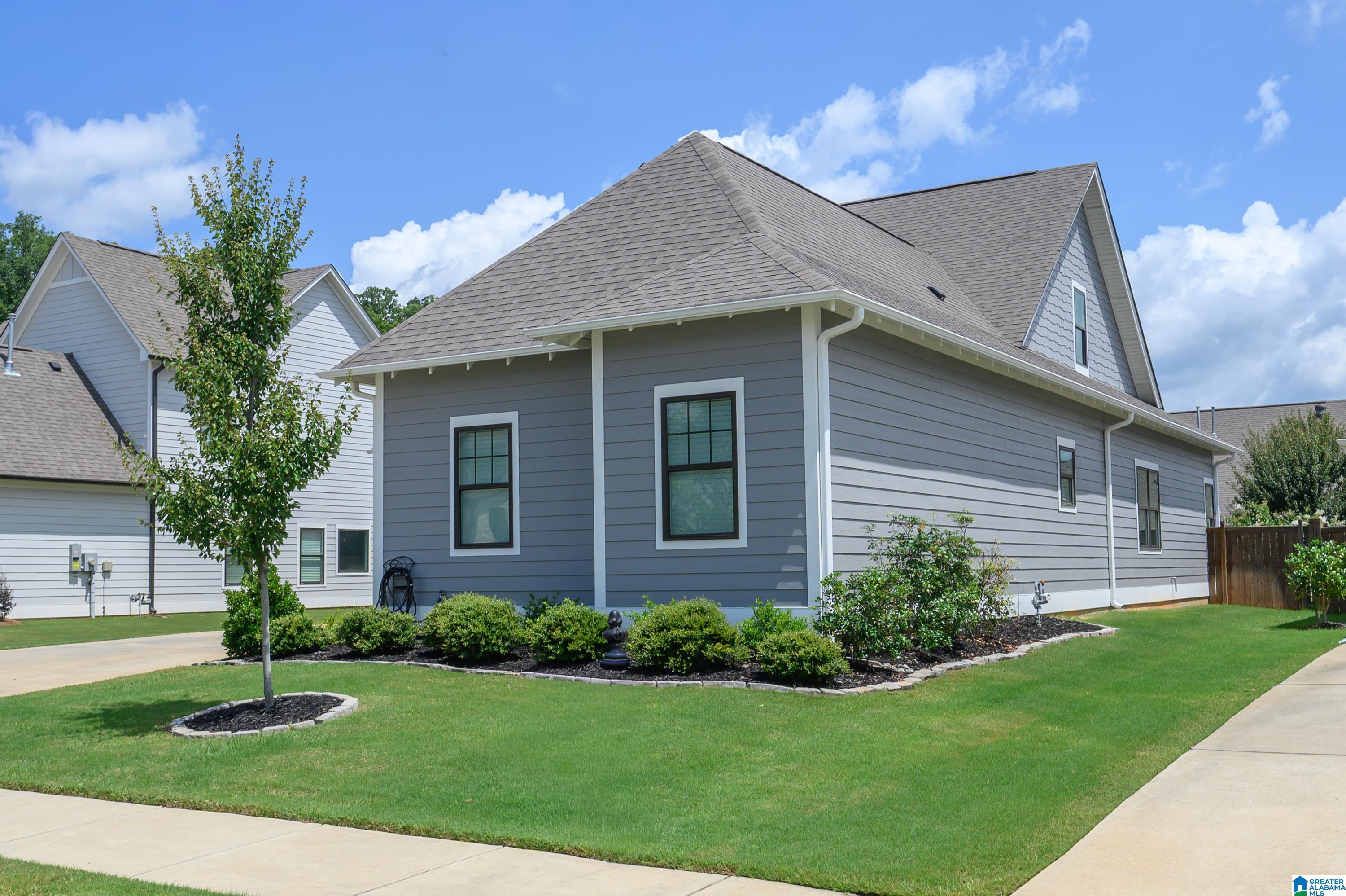 3rd image of 835 Griffin Park Circle, Birmingham, AL 35242 | MLS# 21463127
