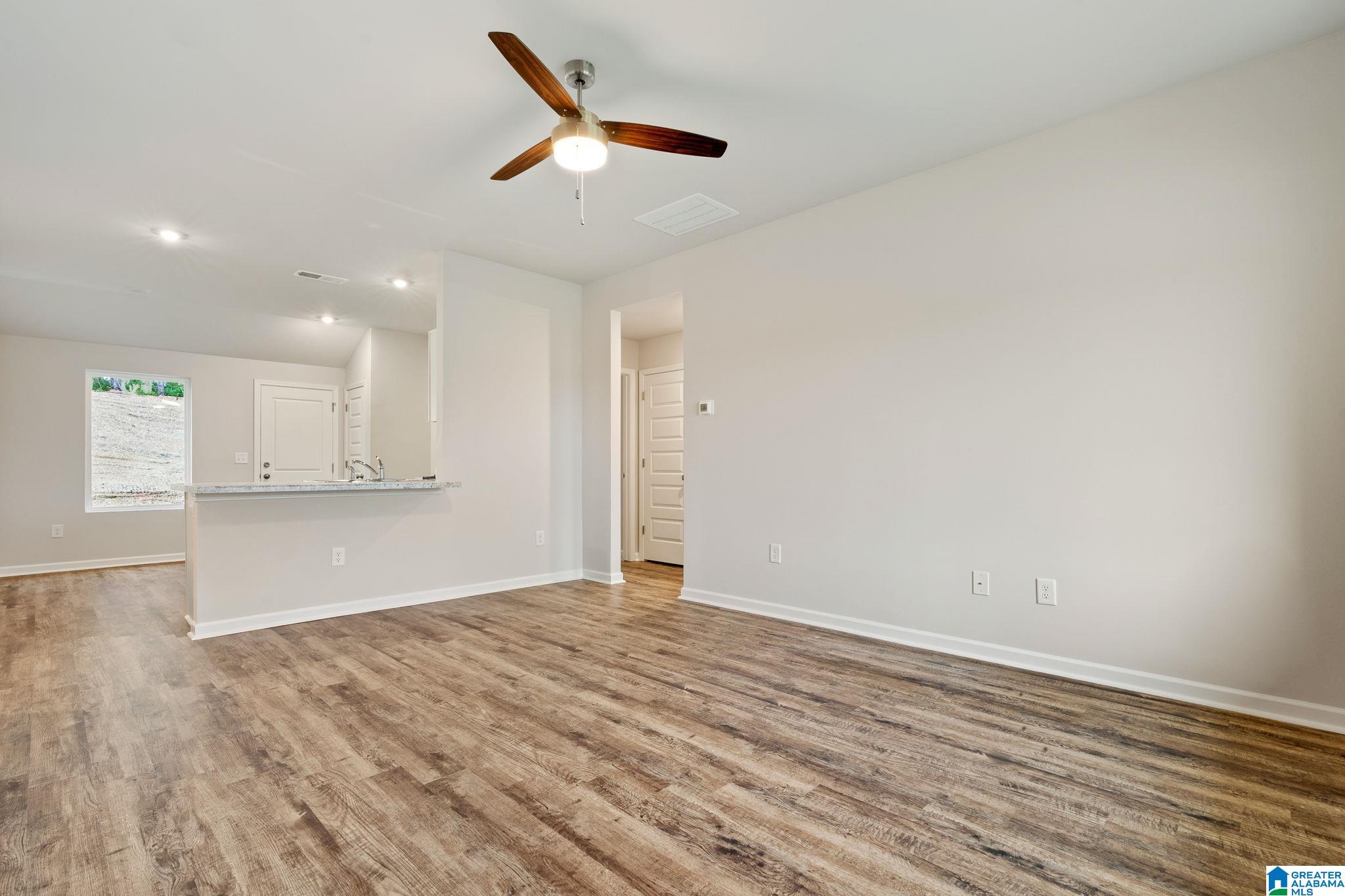 3rd image of 226 Amber Avenue, Calera, AL 35040 | MLS# 21463145