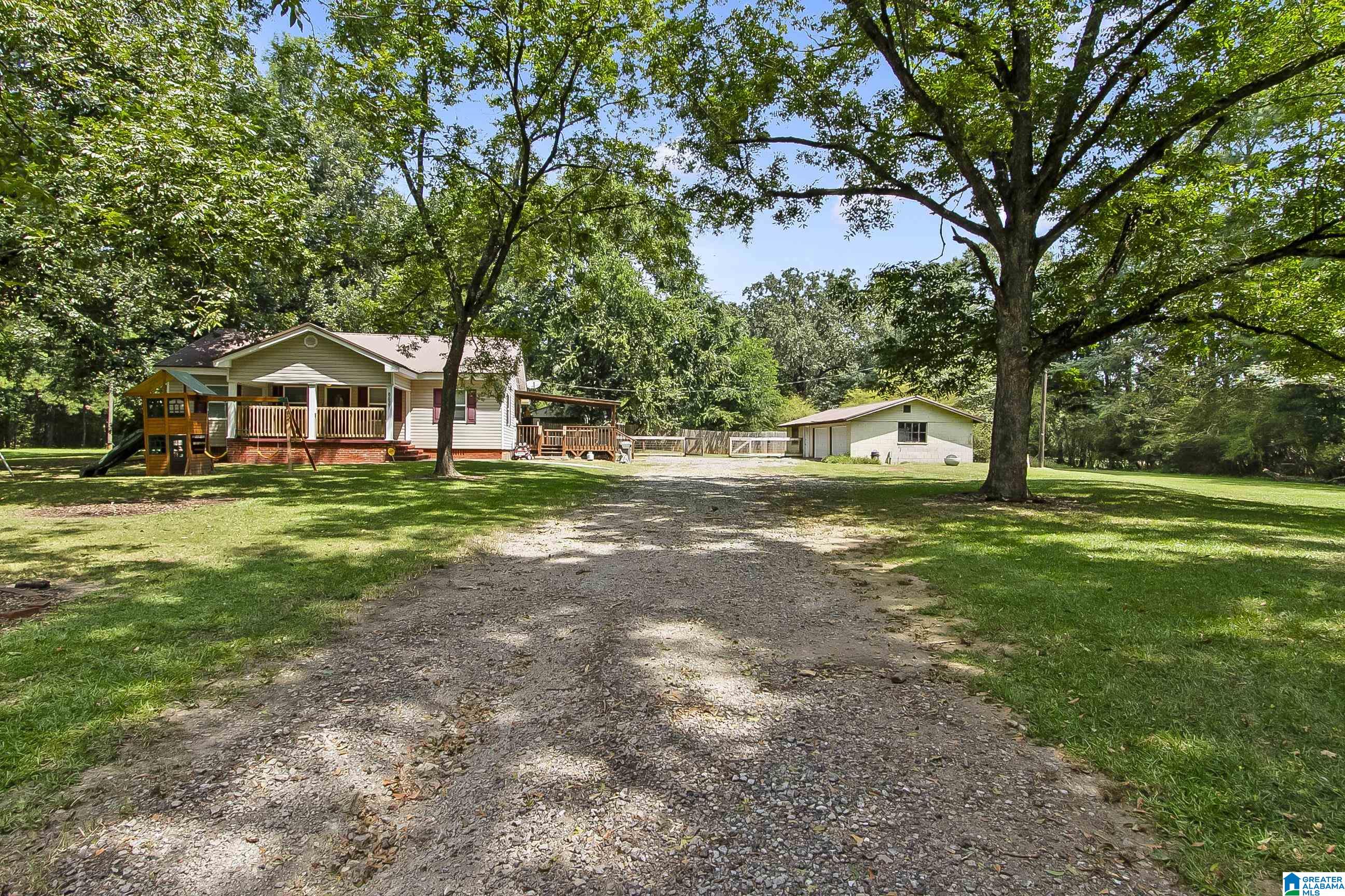 3rd image of 8621 Lock 17 Road, Bessemer, AL 35023 | MLS# 21463187