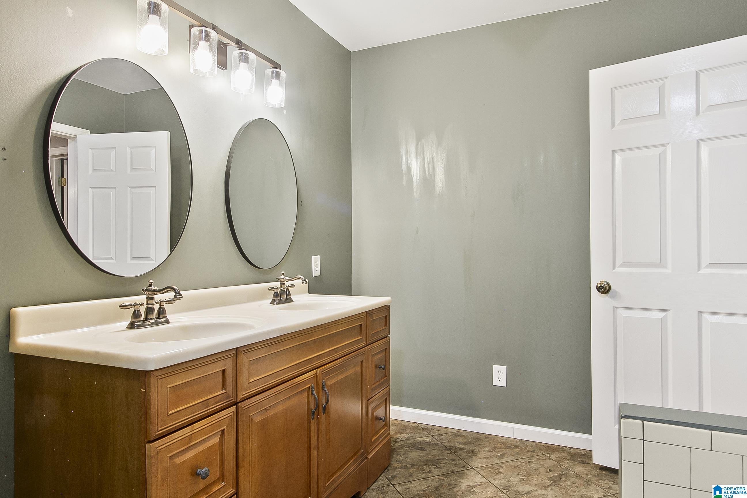32nd image of 8621 Lock 17 Road, Bessemer, AL 35023 | MLS# 21463187