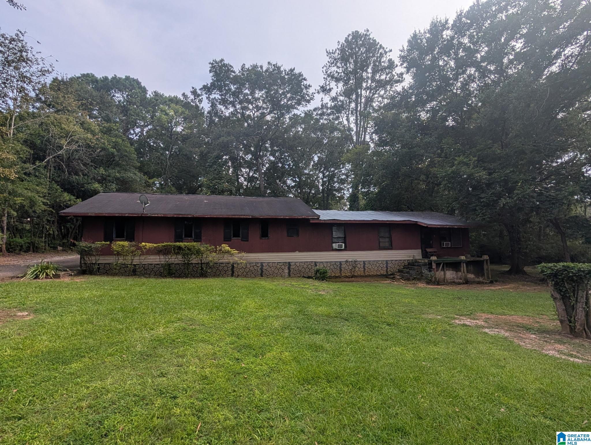 1st image of 538 1st Avenue, Lincoln, AL 35096 | MLS# 21463214