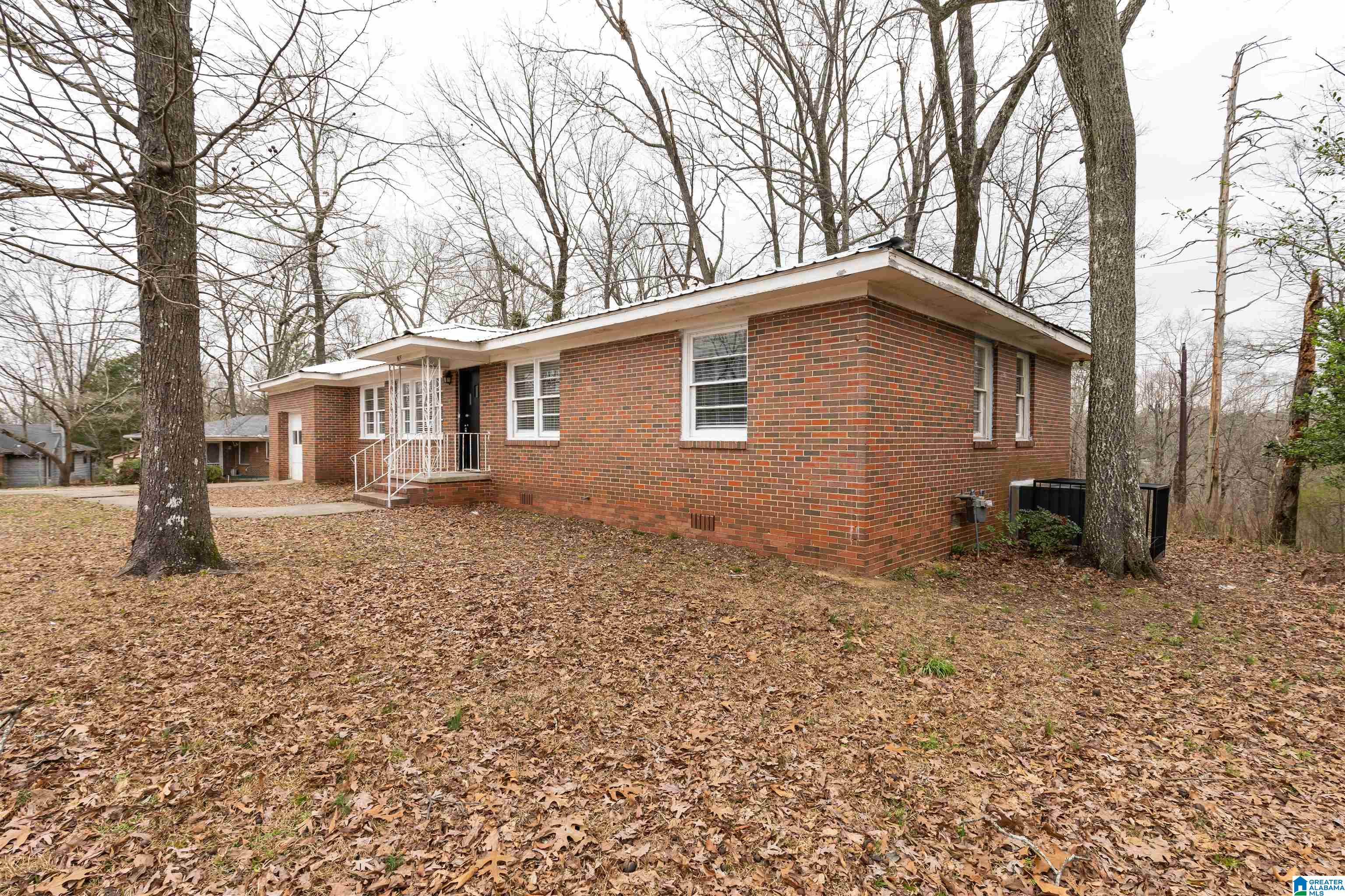 4th image of 965 Hickory Circle, Birmingham, AL 35215 | MLS# 21463218