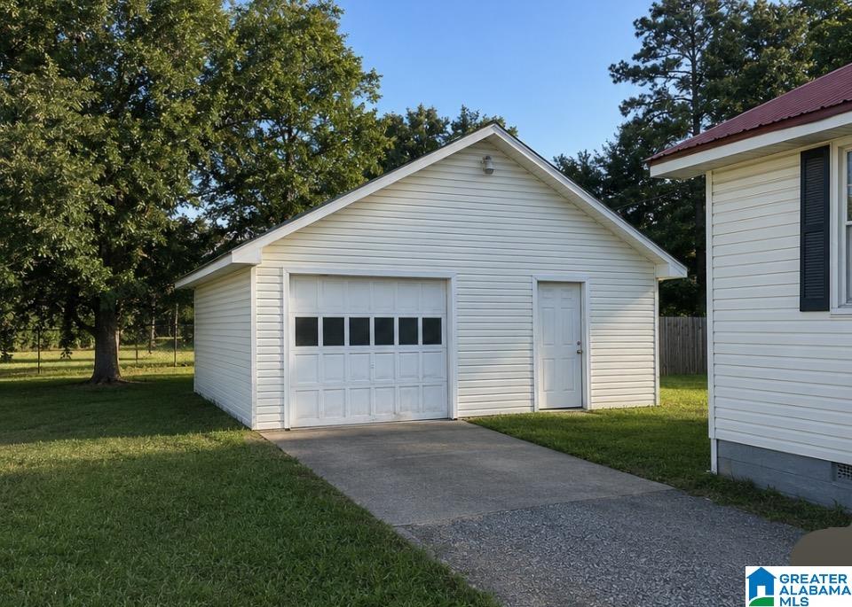 Photo 2 of Single family home for sale at 104 Marion Street, Warrior, AL 35180 | MLS# 21463251 | Listing updated on 2026-09-17