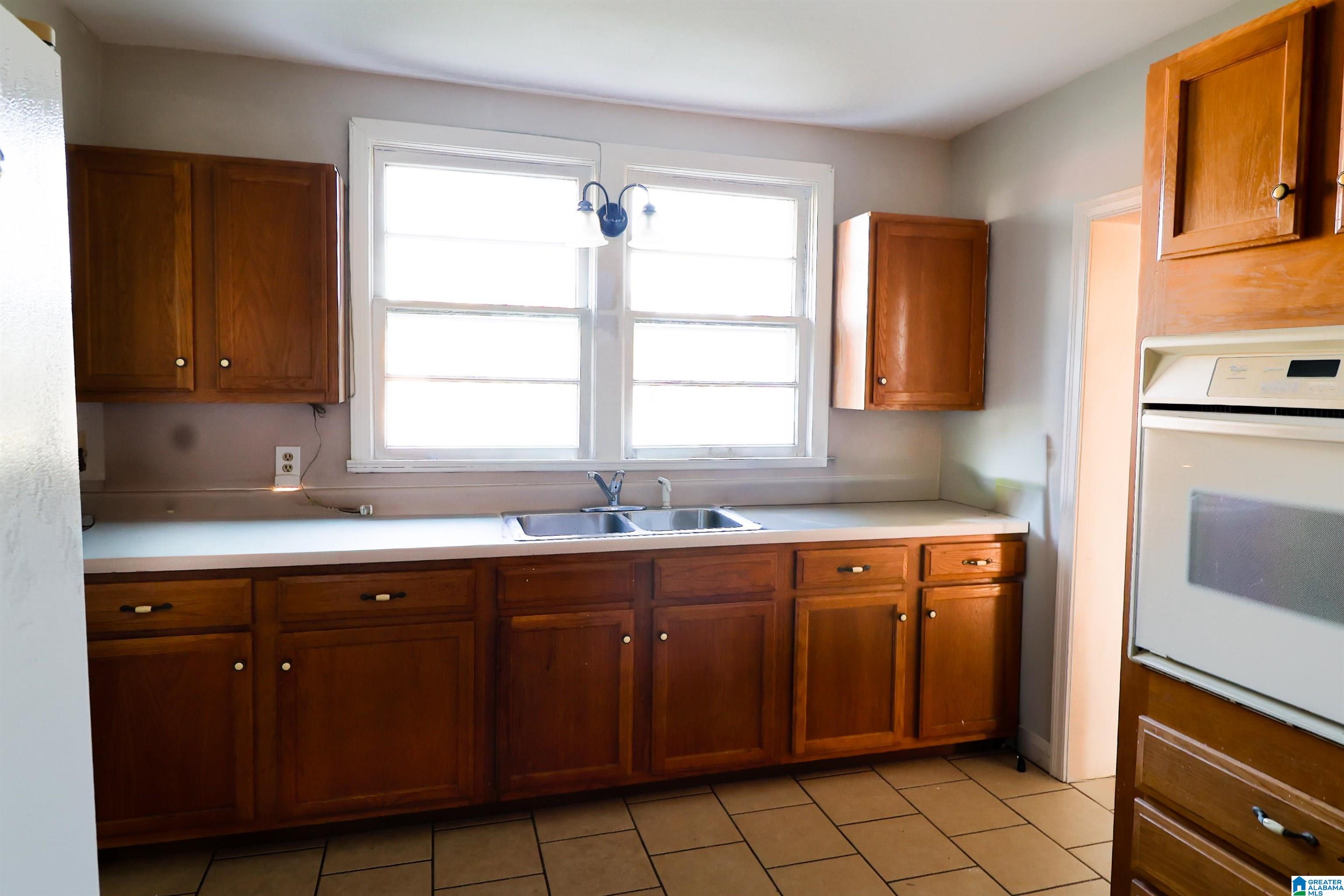 Photo 4 of Single family home for sale at 104 Marion Street, Warrior, AL 35180 | MLS# 21463251 | Listing updated on 2026-09-17