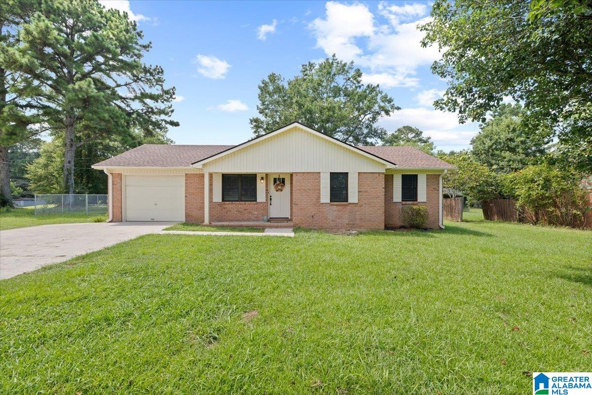 2nd image of 403 Se Tennessee Avenue, Hanceville, AL 35077 | MLS# 21463254