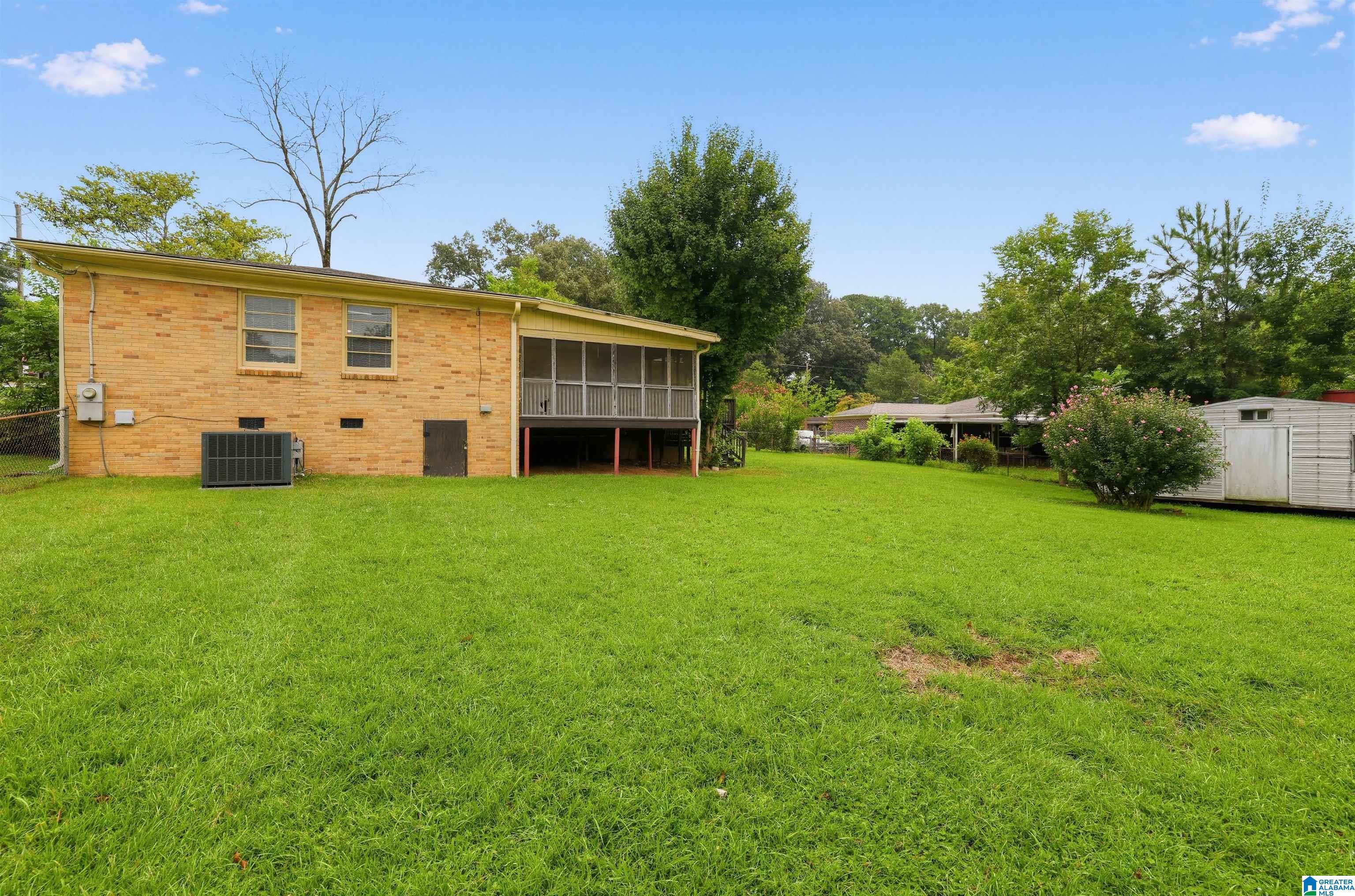 5th image of 1629 Lake Dr Ne, Center Point, AL 35215 | MLS# 21463264