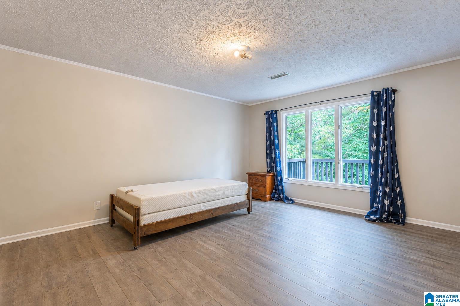 106 Anna Ridge Drive