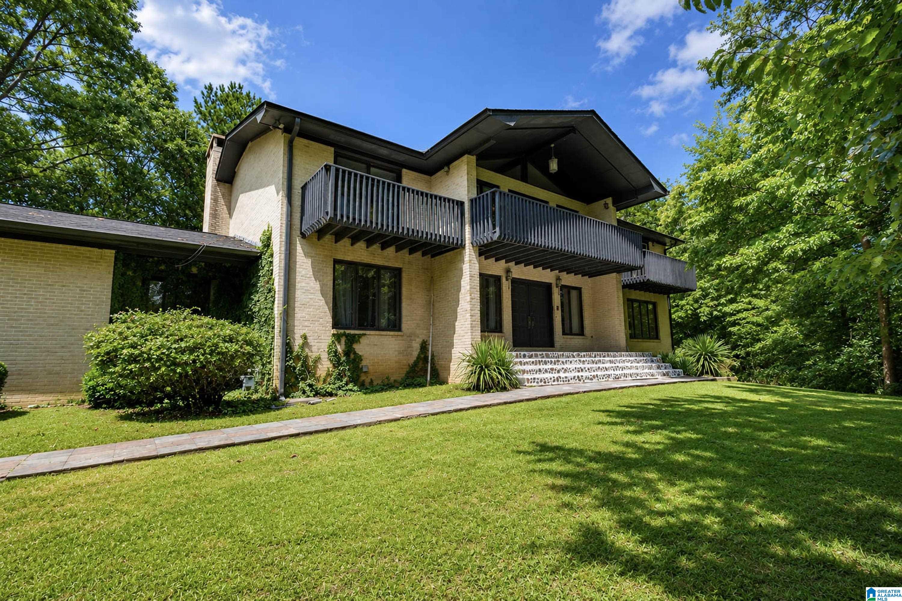 106 Anna Ridge Drive