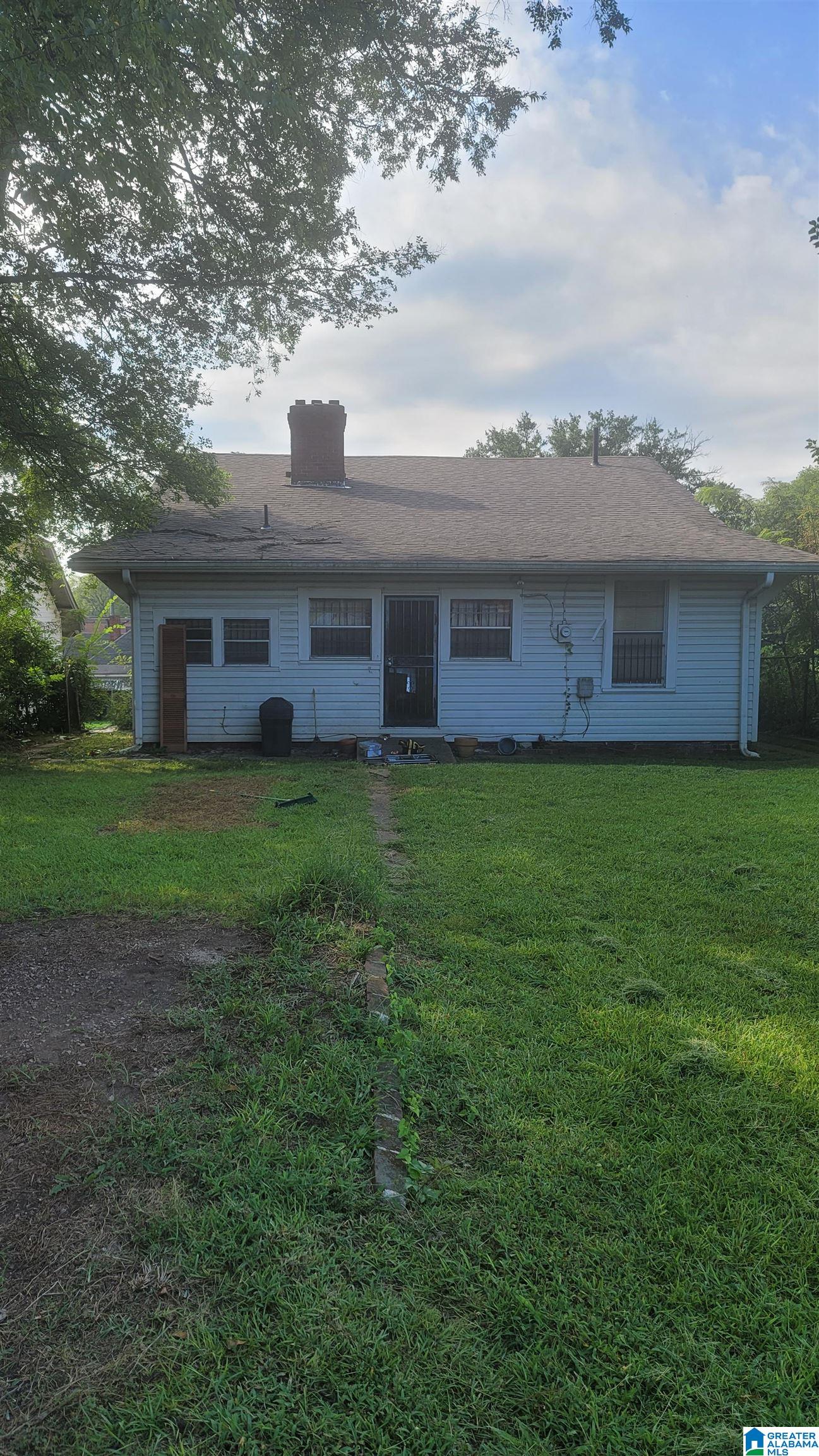 Photo 3 of Single family home for sale at 1616 33rd Avenue N, Birmingham, AL 35207 | MLS# 21463294 | Listing updated on 2026-09-16