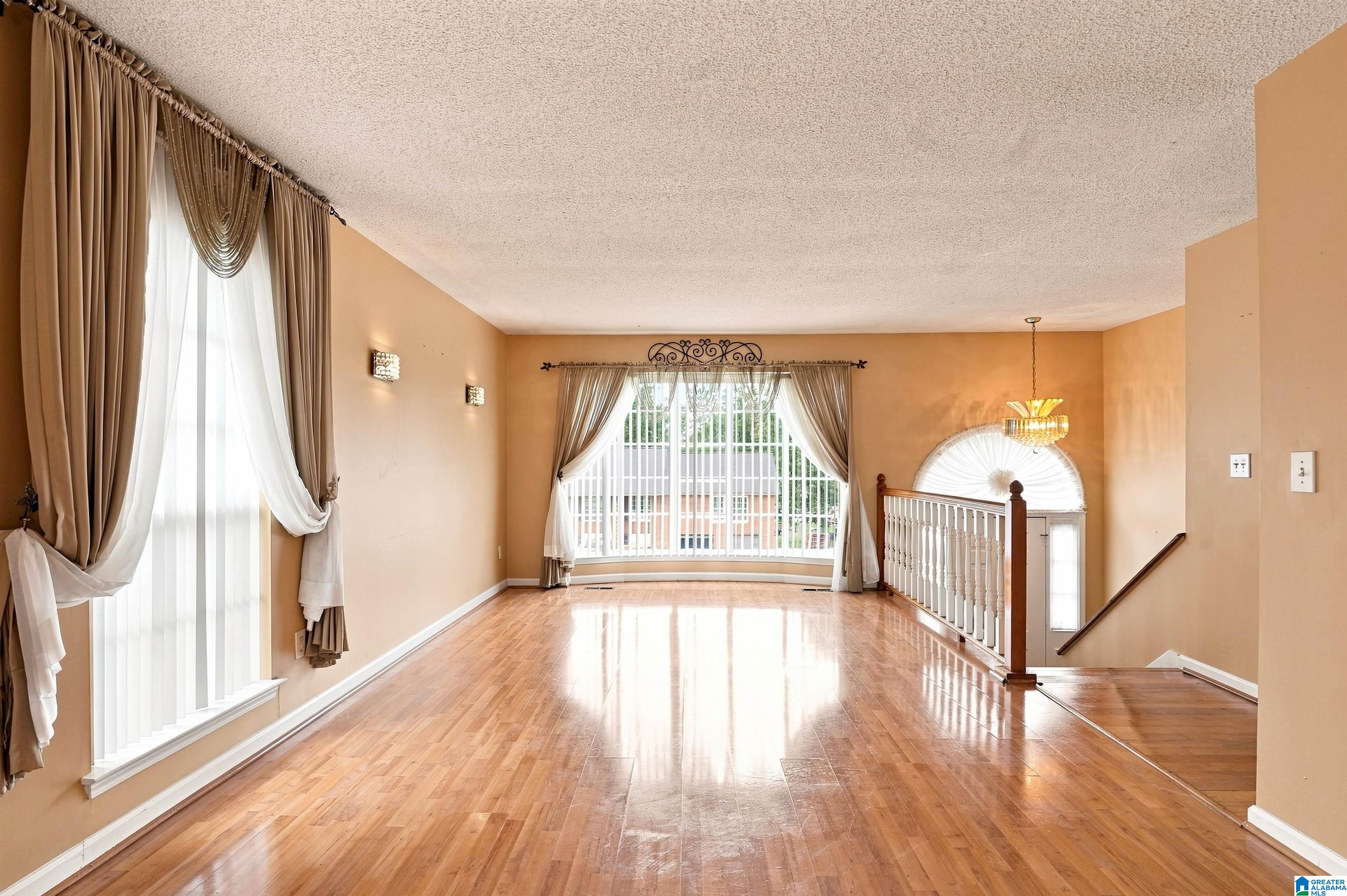 5th image of 1408 Smithfield Forest Circle, Pleasant Grove, AL 35127 | MLS# 21463329