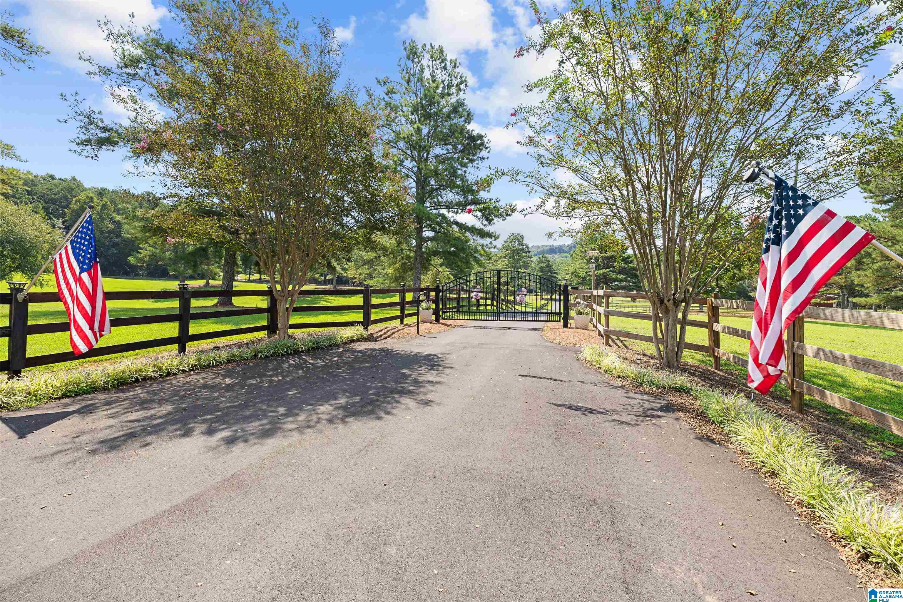 Photo 1 of Single family home for sale at 8401 Clayton Road, Springville, AL 35146 | MLS# 21463344 | Listing updated on 2026-09-17