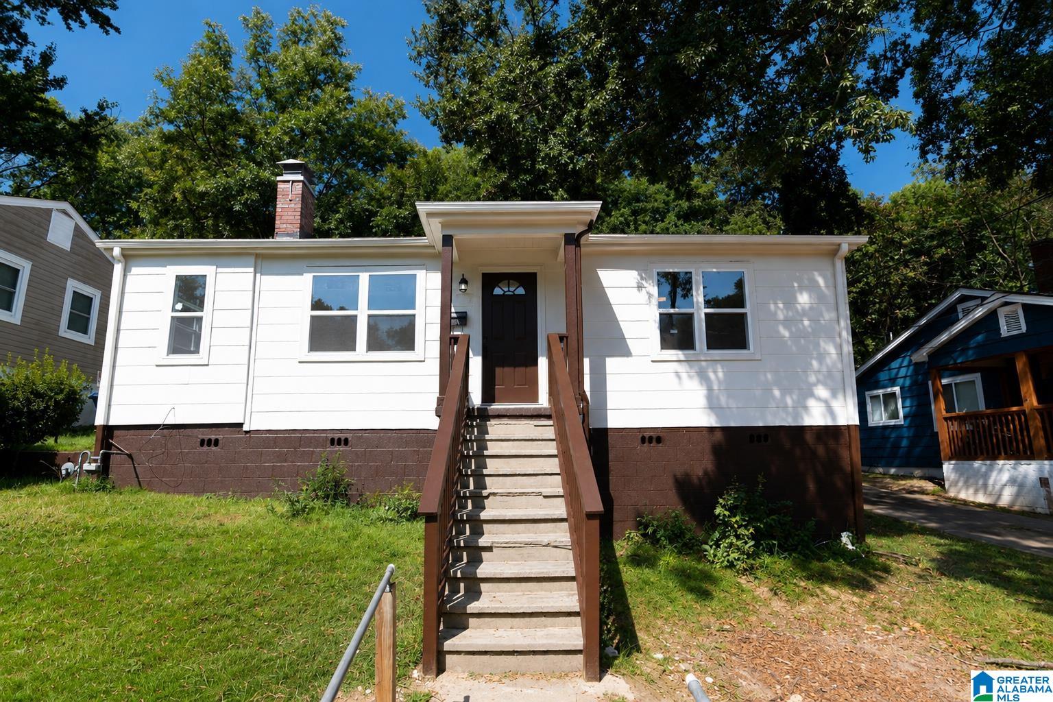 Photo 2 of Single family home for sale at 748 47th Way S, Birmingham, AL 35222 | MLS# 21463363 | Listing updated on 2026-09-15