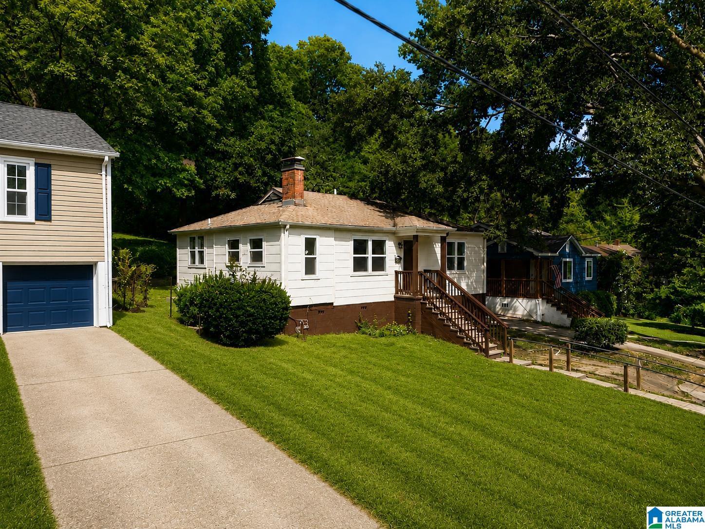 Photo 3 of Single family home for sale at 748 47Th Way S, Birmingham, AL 35222 | MLS# 21463363 | Listing updated on 2026-09-15