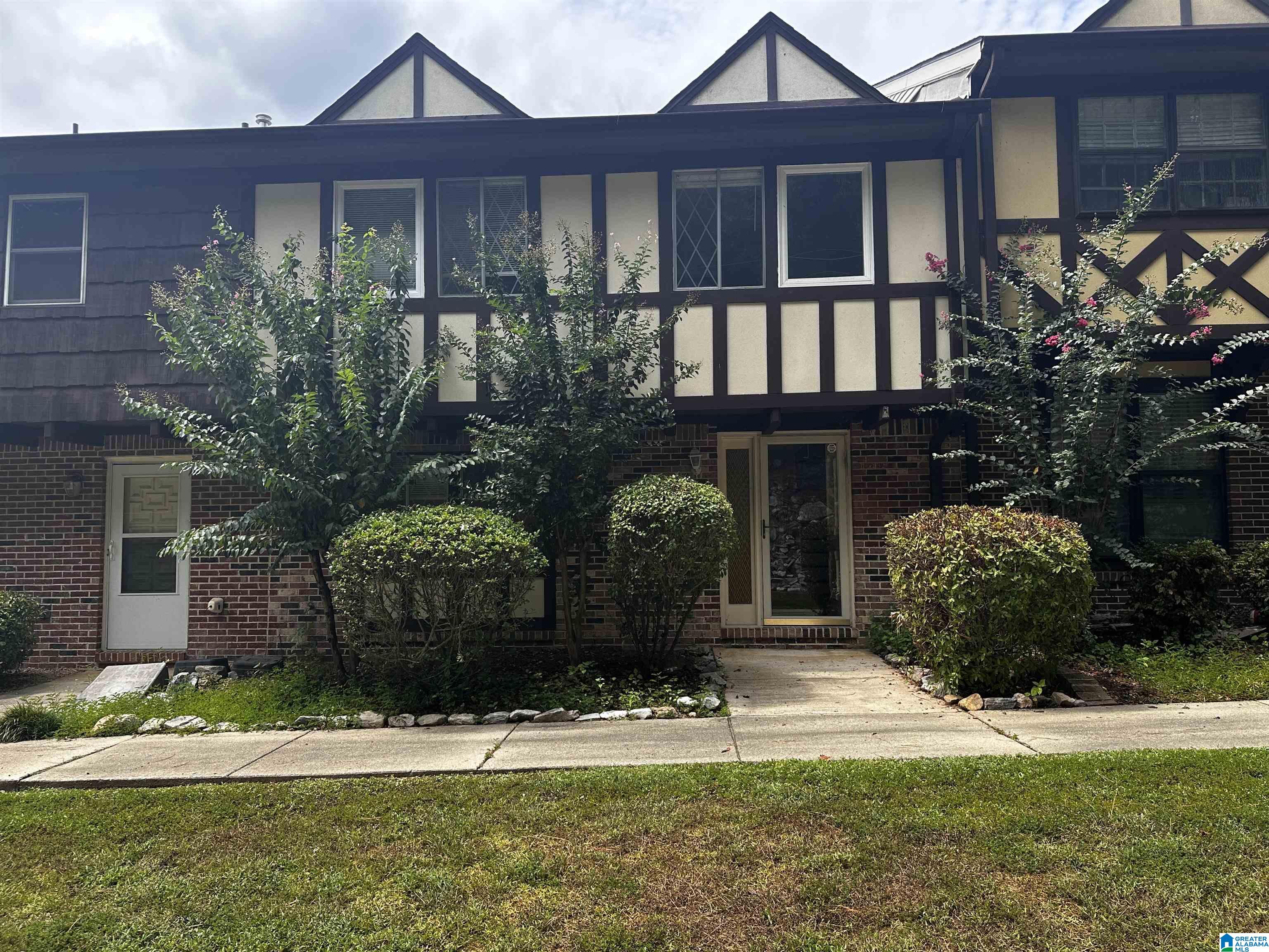 1st image of 3654 Haven View Circle, Hoover, AL 35216 | MLS# 21463369
