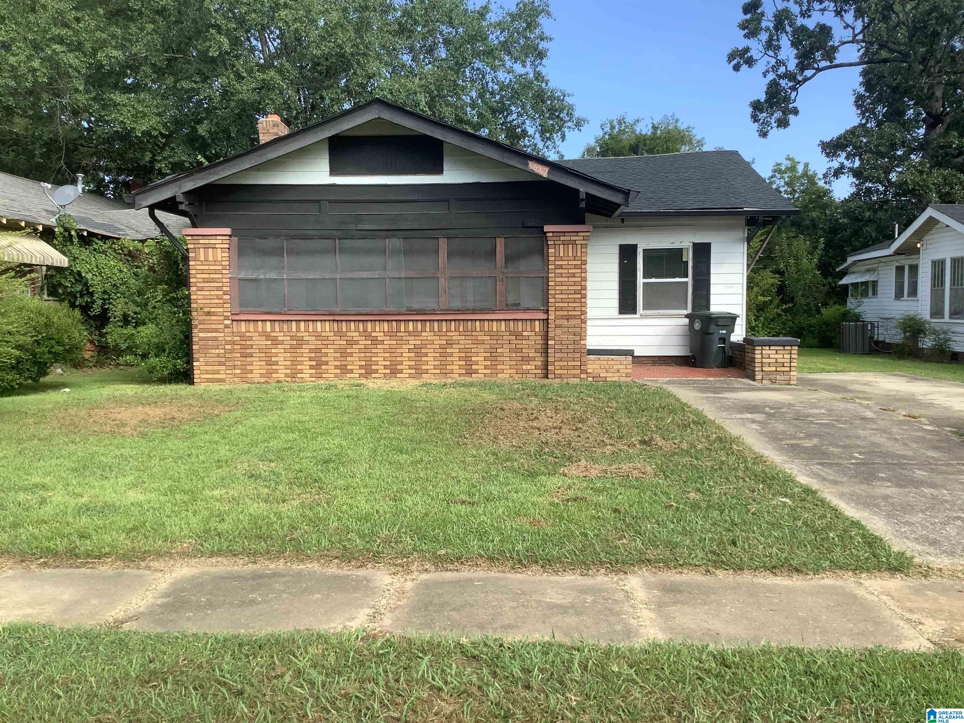 Photo 1 of Single family home for sale at 1612 Alabama Avenue Sw, Birmingham, AL 35211 | MLS# 21463378 | Listing updated on 2026-08-30