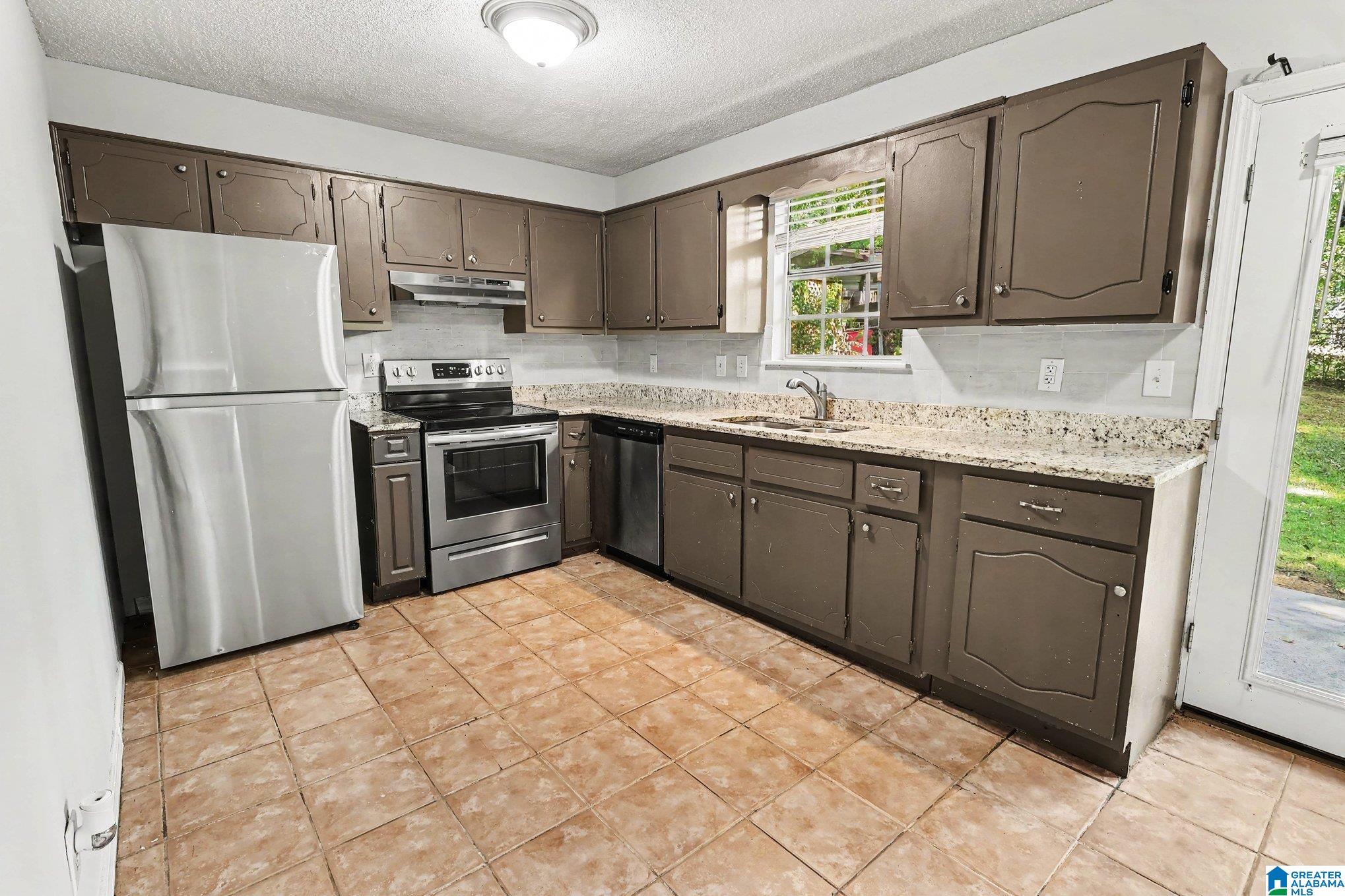 Photo 4 of Single family home for sale at 2480 Watson Road, Birmingham, AL 35235 | MLS# 21463384 | Listing updated on 2026-08-28