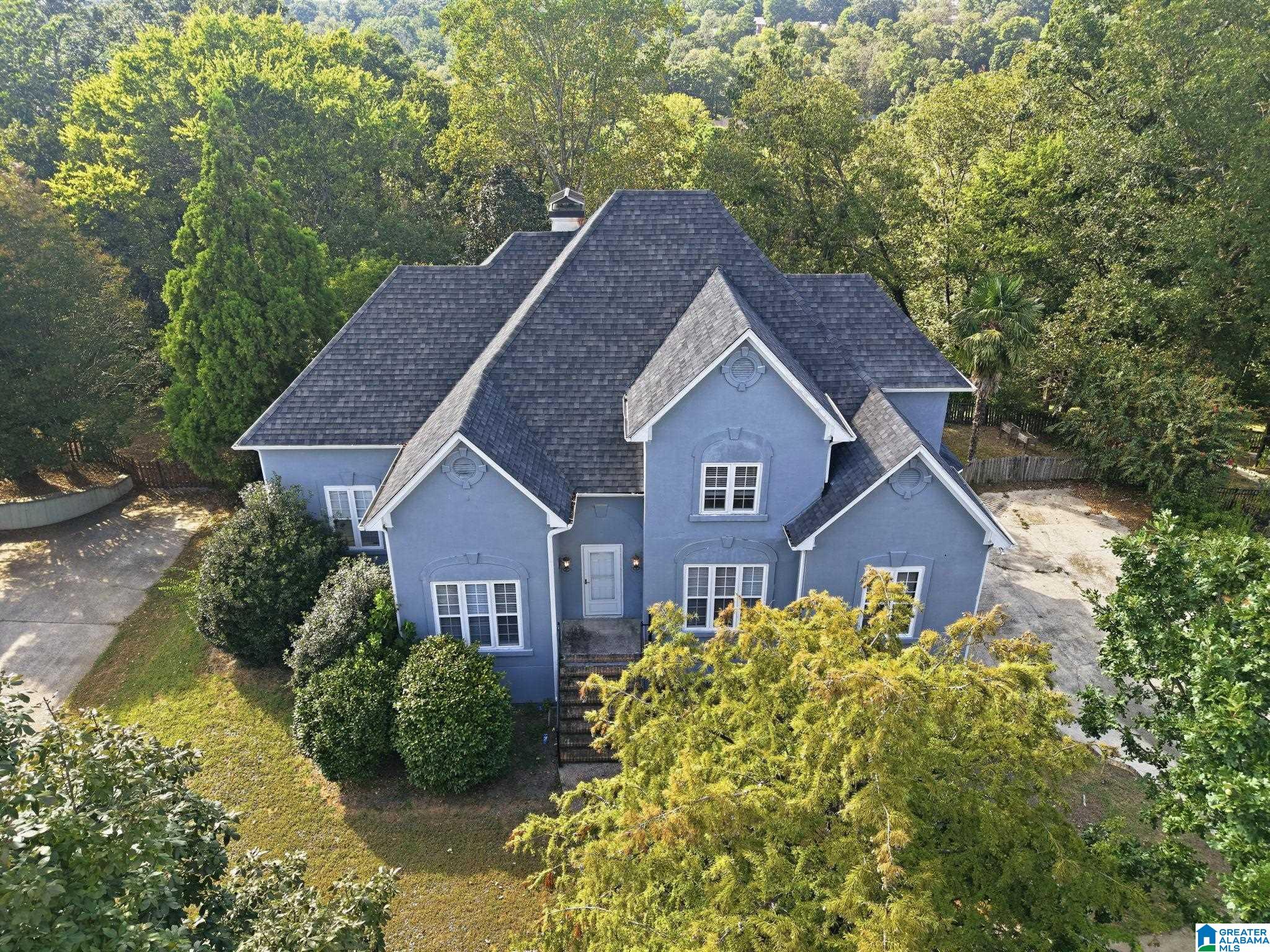 1st image of 1707 Southpointe Dr, Hoover, AL 35244 | MLS# 21463389