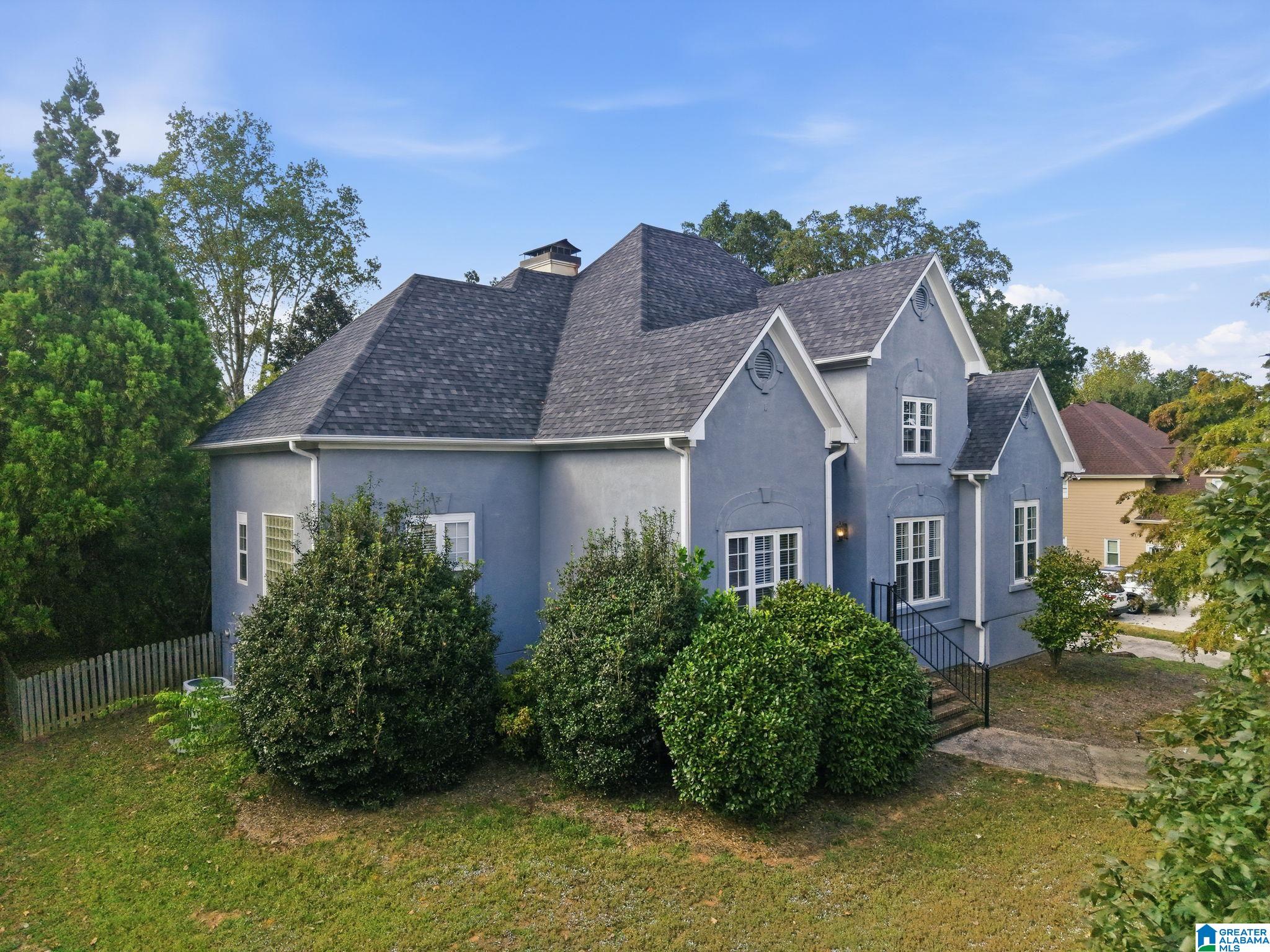 2nd image of 1707 Southpointe Dr, Hoover, AL 35244 | MLS# 21463389