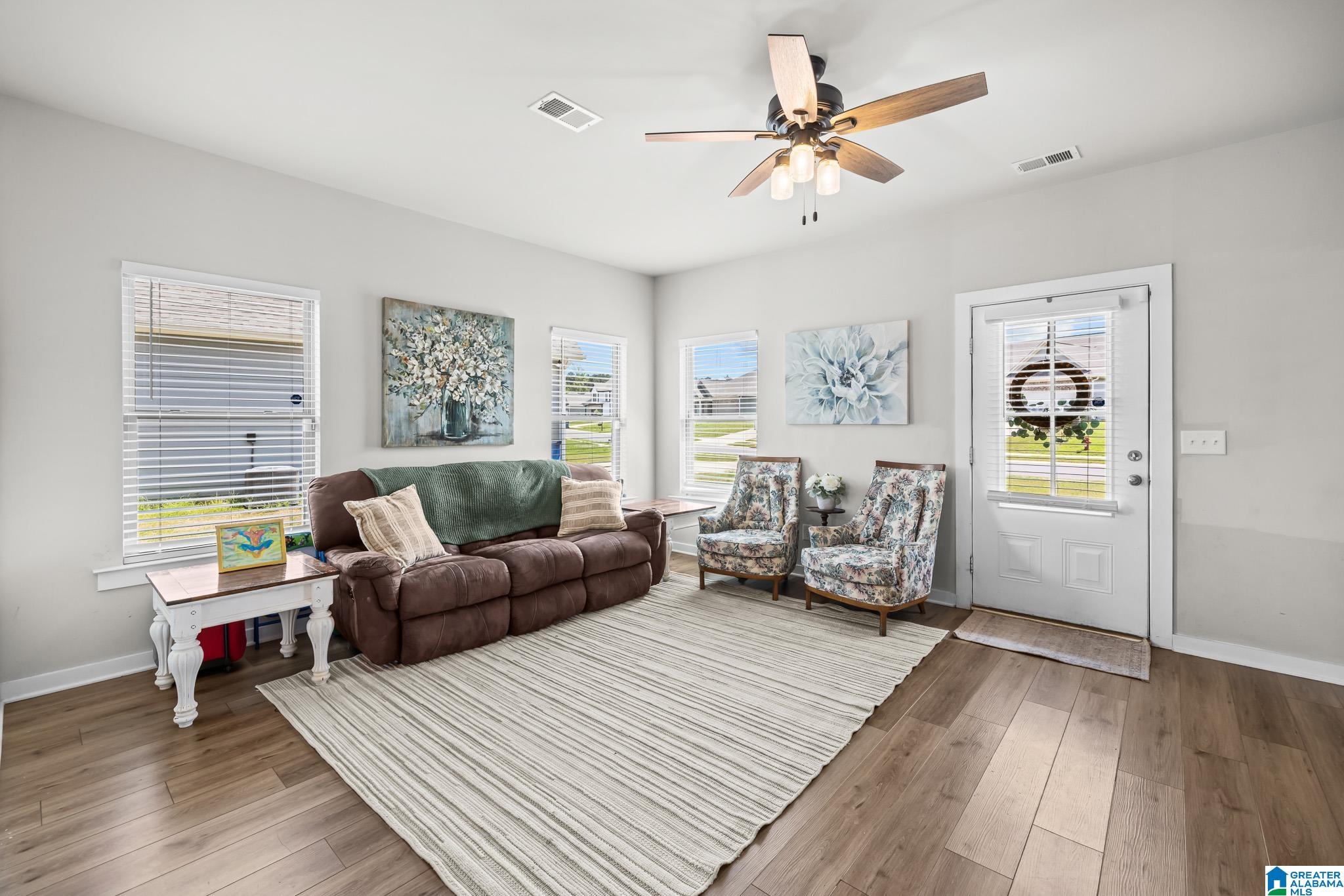 4th image of 350 Ridgeview Circle, Jemison, AL 35085 | MLS# 21463406