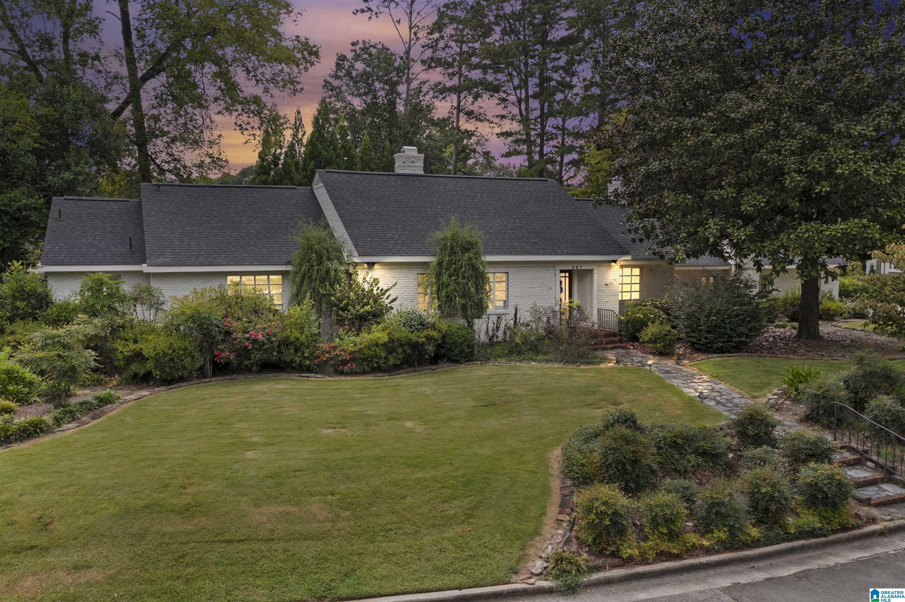 2nd image of 223 Forrestine Avenue, Gadsden, AL 35901 | MLS# 21463417