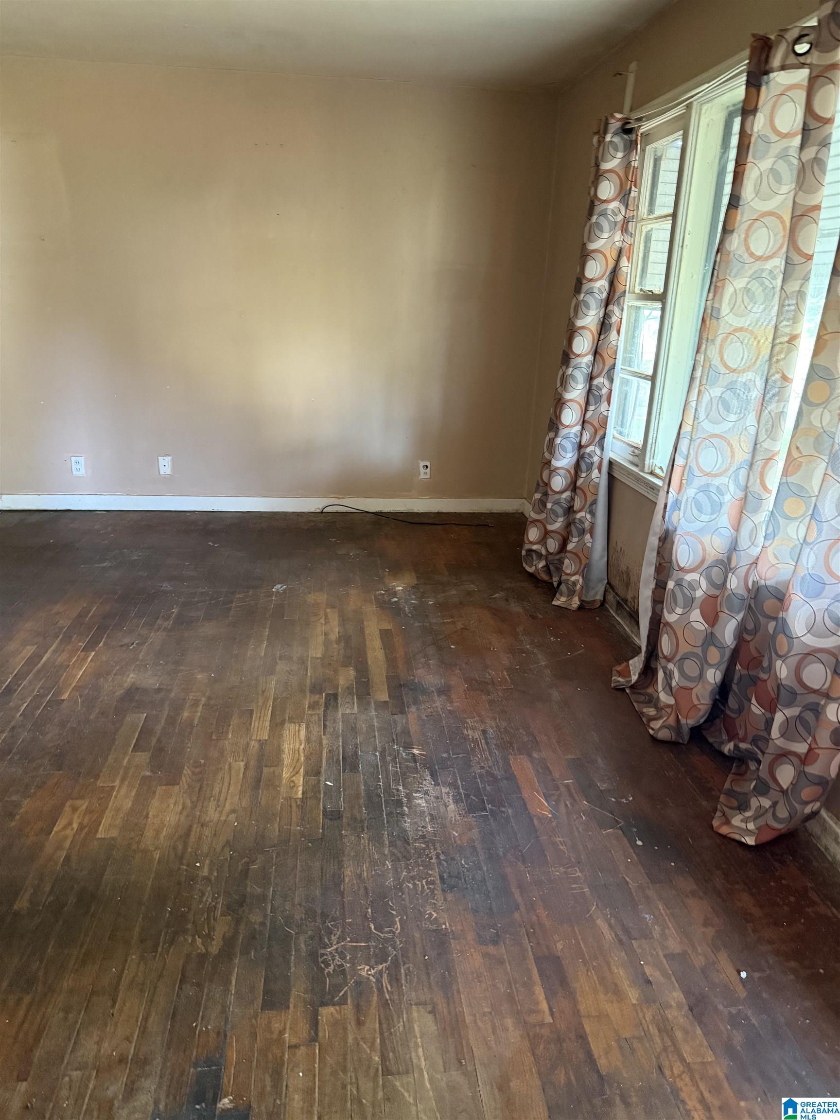 4th image of 2612 Mckleroy Avenue, Anniston, AL 36201 | MLS# 21463425
