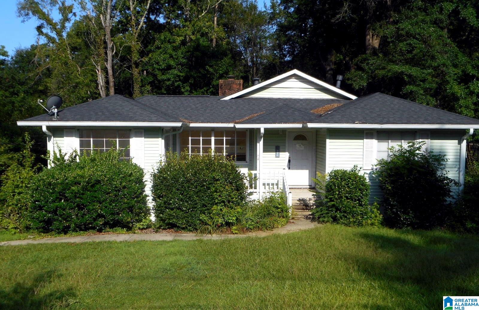 Photo 1 of Single family home for sale at 110 Cedar Lane, Hueytown, AL 35023 | MLS# 21463491 | Listing updated on 2026-08-29