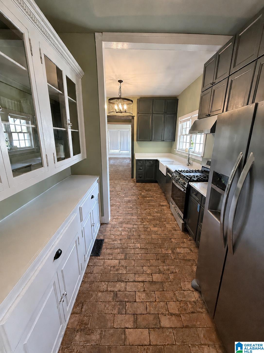 3rd image of 1012 Highland Dr, Homewood, AL 35209 | MLS# 21463497