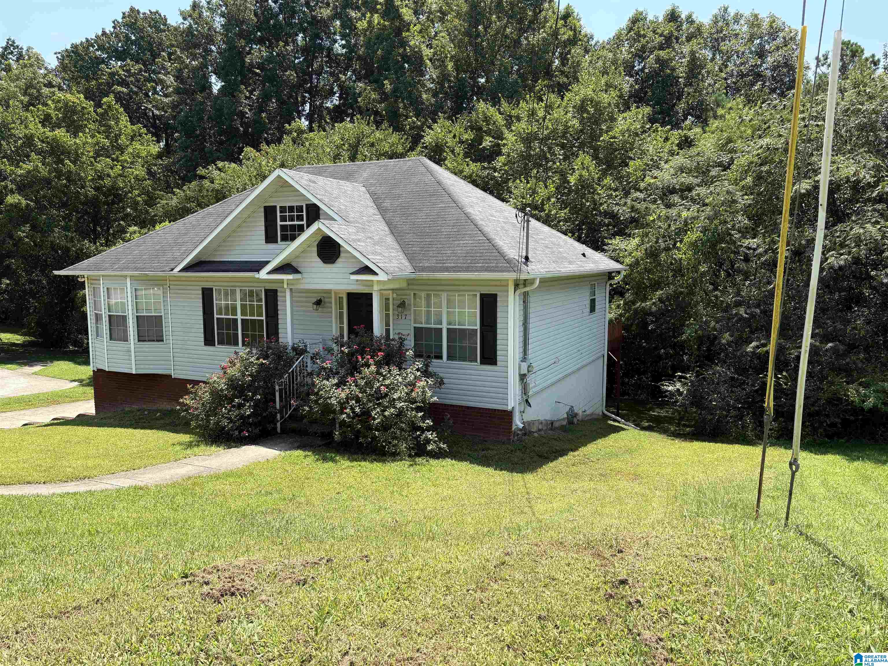 Photo 2 of Single family home for sale at 317 42nd Avenue Ne, Birmingham, AL 35215 | MLS# 21463510 | Listing updated on 2026-09-03