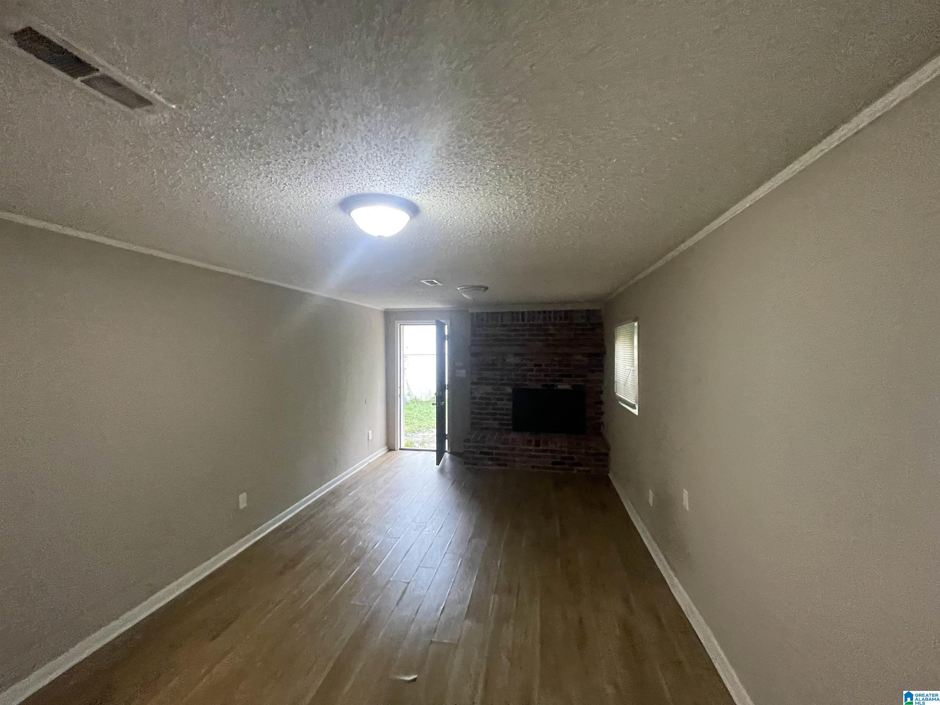 3rd image of 2811 Arrowhead Dr Ne, Birmingham, AL 35215 | MLS# 21463511