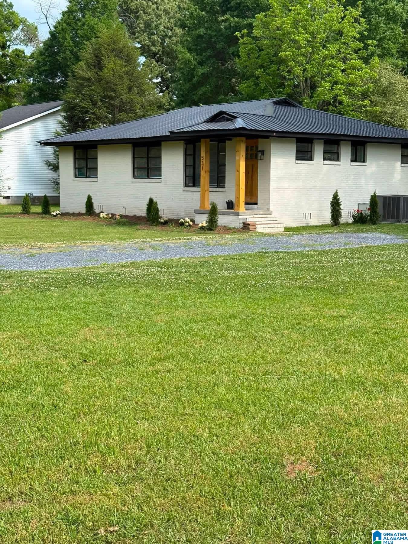 Photo 1 of Single family home for sale at 531 Broadway Avenue, Talladega, AL 35160 | MLS# 21463525 | Listing updated on 2026-09-03