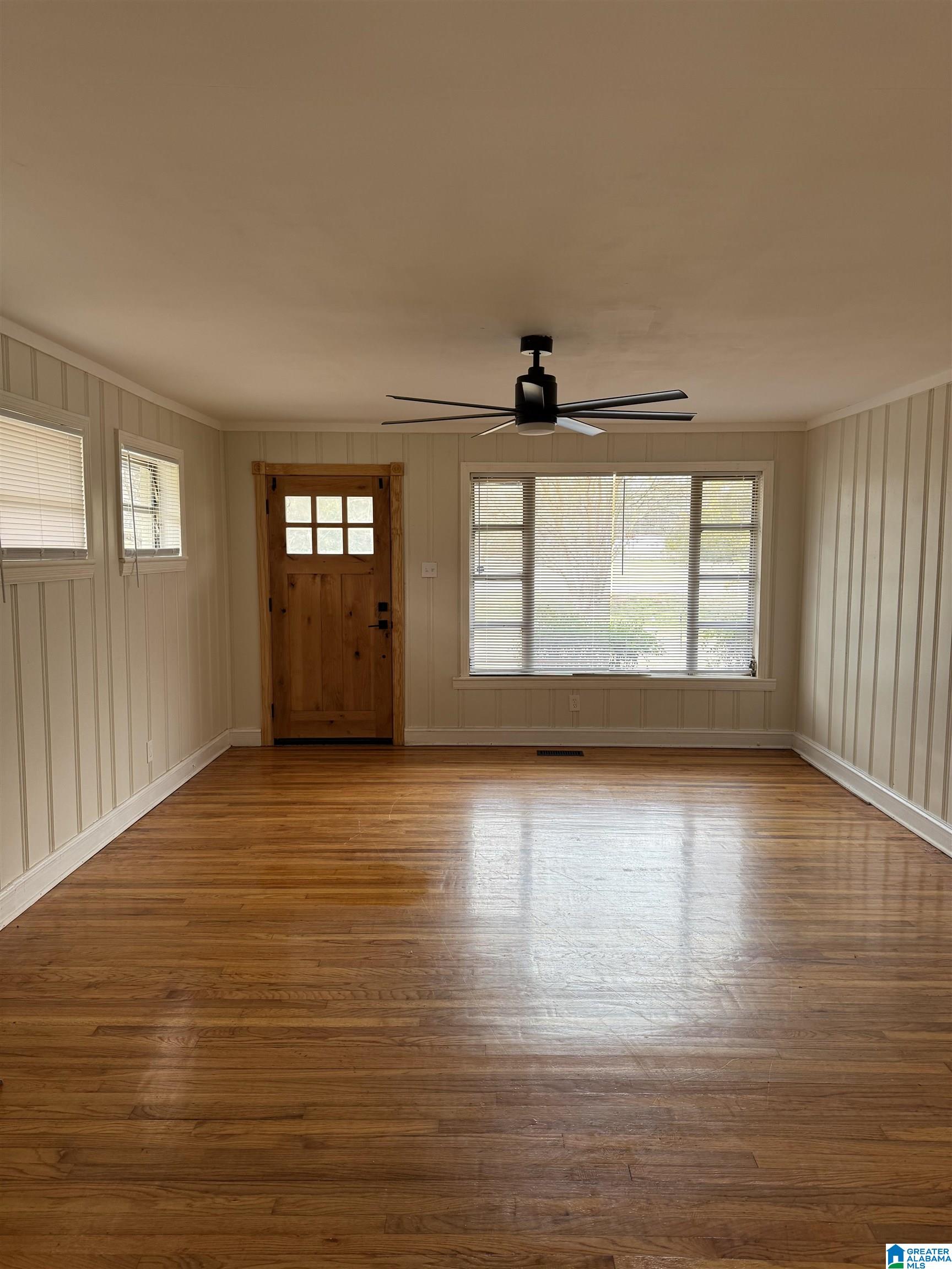 Photo 3 of Single family home for sale at 531 Broadway Avenue, Talladega, AL 35160 | MLS# 21463525 | Listing updated on 2026-09-03