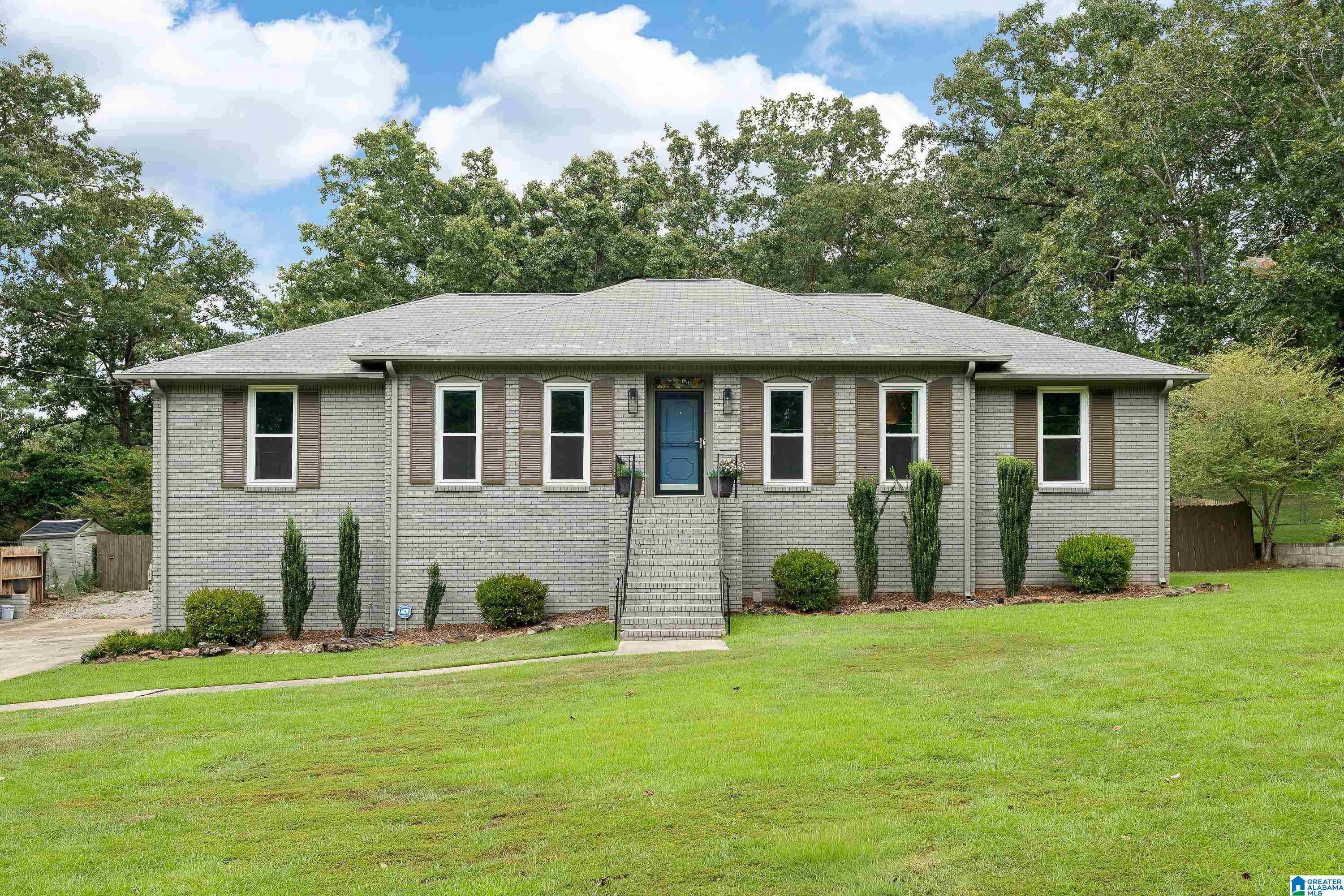 Photo 1 of Sale Pending at 3432 Tamassee Lane, Hoover, AL 35226 | MLS# 21463532 | Listing updated on 2026-09-06