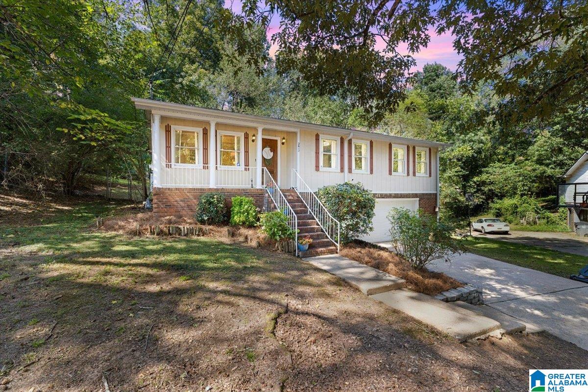 Photo 1 of Sale Pending at 2612 Carmel Road, Birmingham, AL 35235 | MLS# 21463535 | Listing updated on 2026-09-18