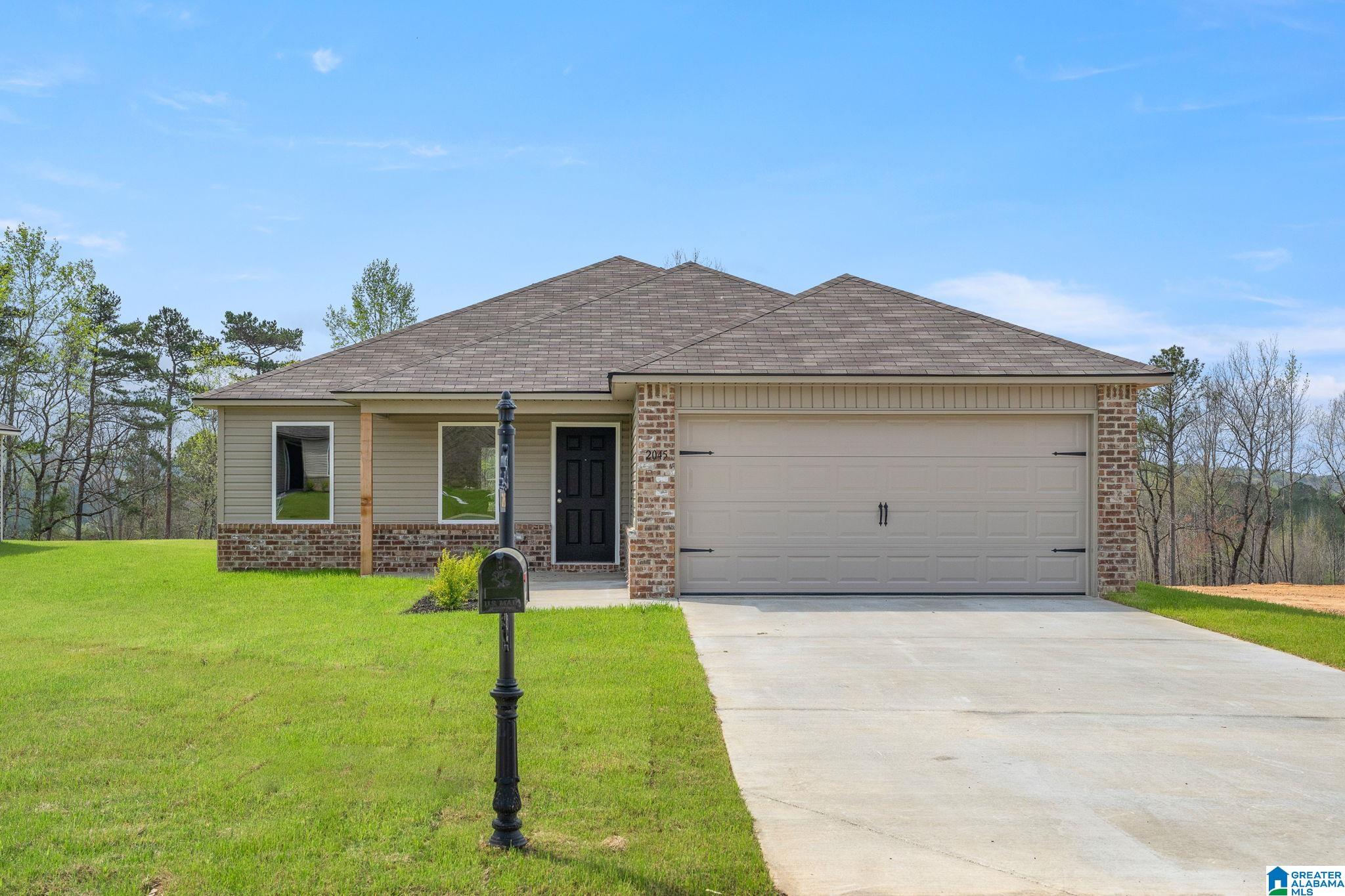 1st image of 800 Camden Loop, Calera, AL 35040 | MLS# 21463550
