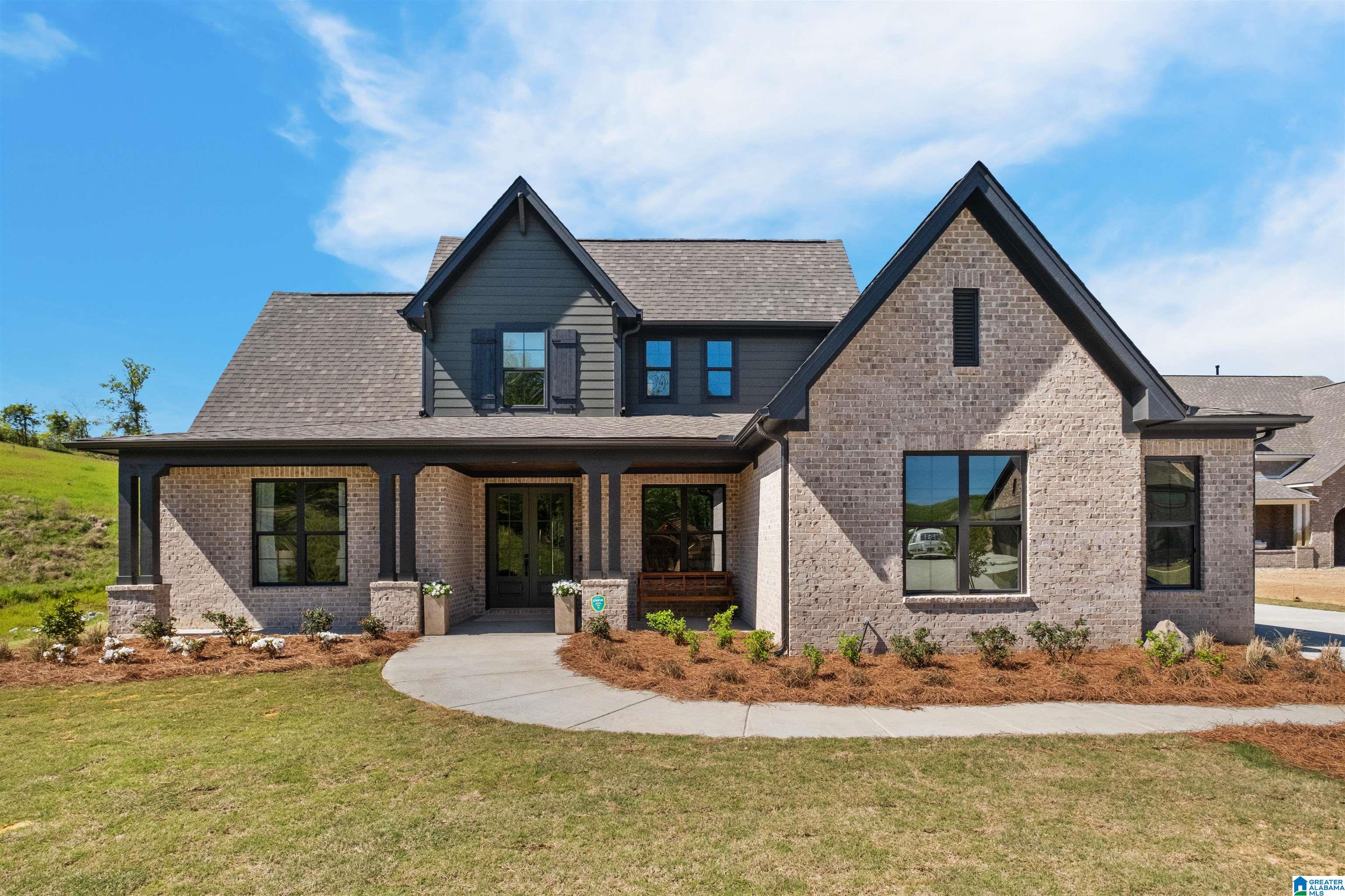 1st image of 10 Blackridge Crest, Hoover, AL 35244 | MLS# 21463558