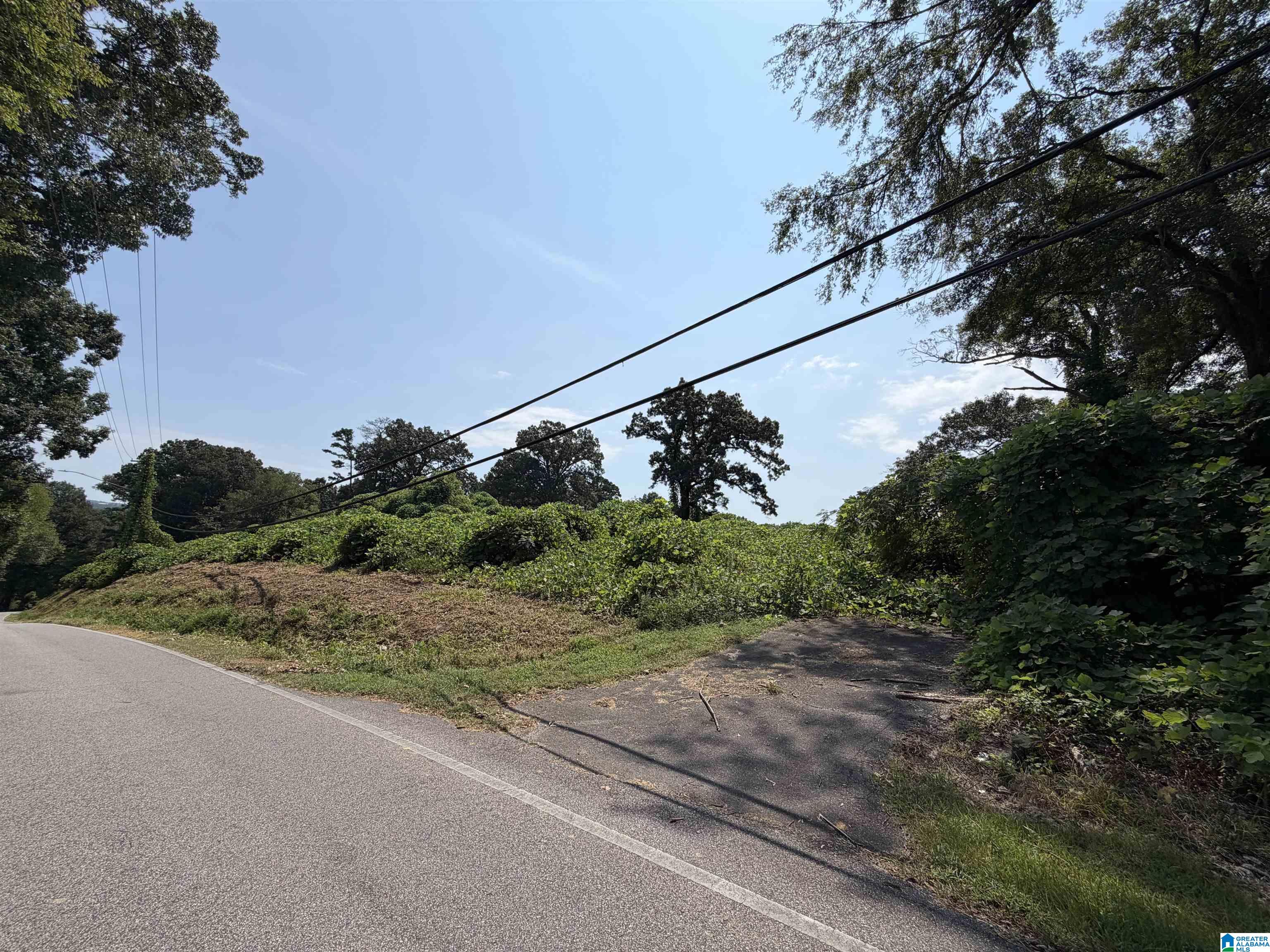 2nd image of 2528 Sayers Road, Fultondale, AL 35068 | MLS# 21463569