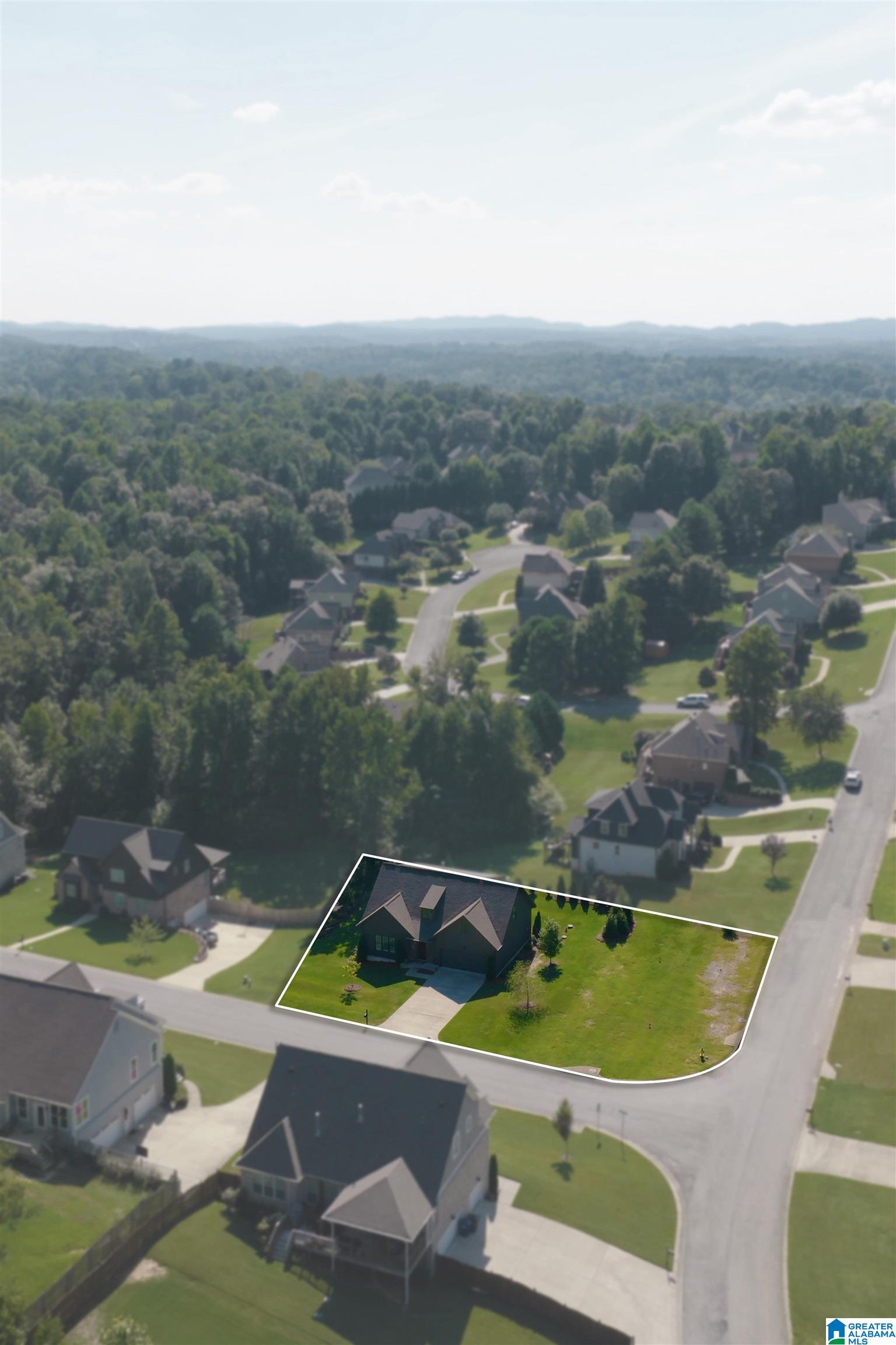 Photo 35 of Single family home for sale at 3428 Chatham Circle, Trussville, AL 35173 | MLS# 21463570 | Listing updated on 2026-09-09