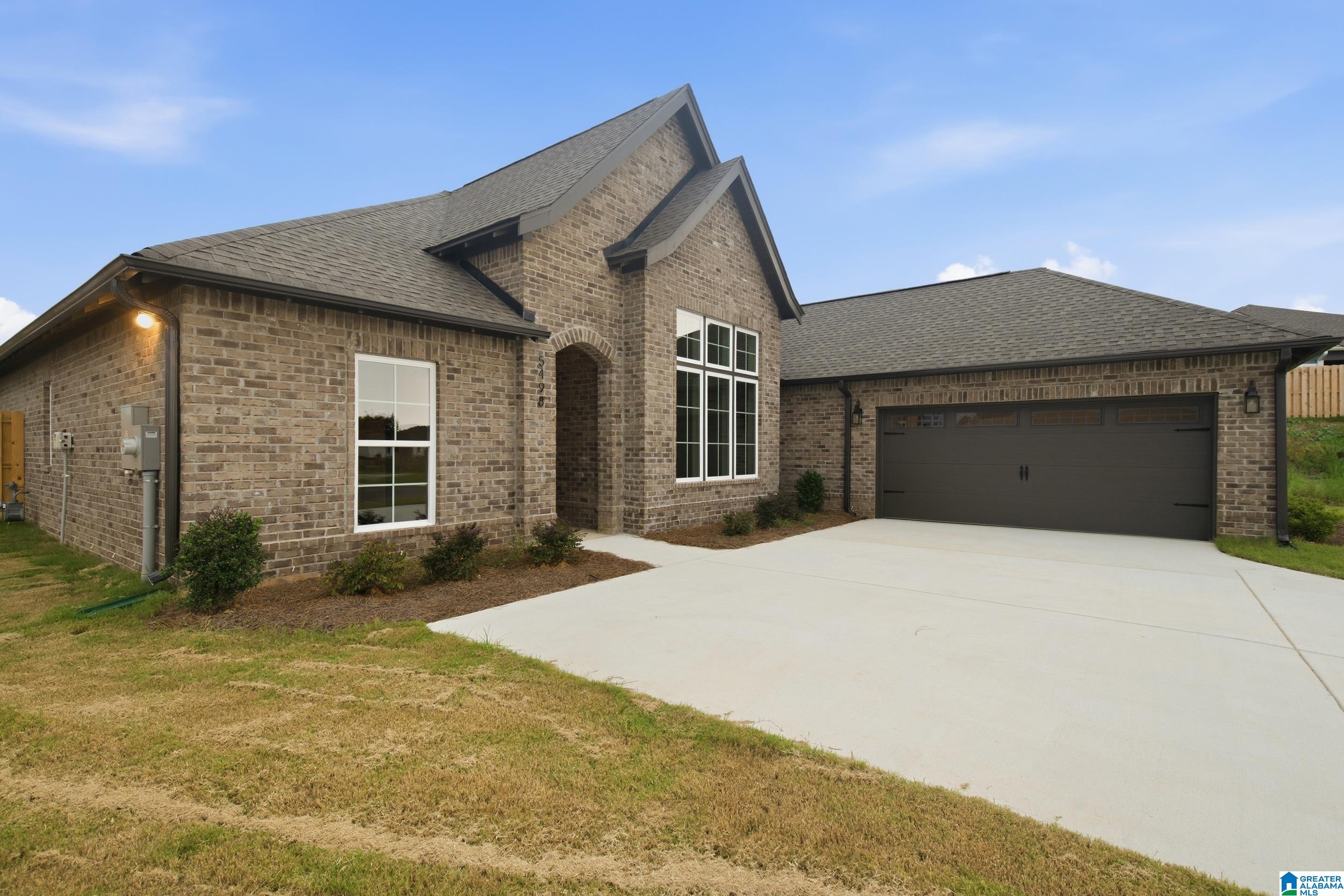 Photo 3 of Single family home for sale at 5498 Upland Cove, Trussville, AL 35173 | MLS# 21463571 | Listing updated on 2026-09-19