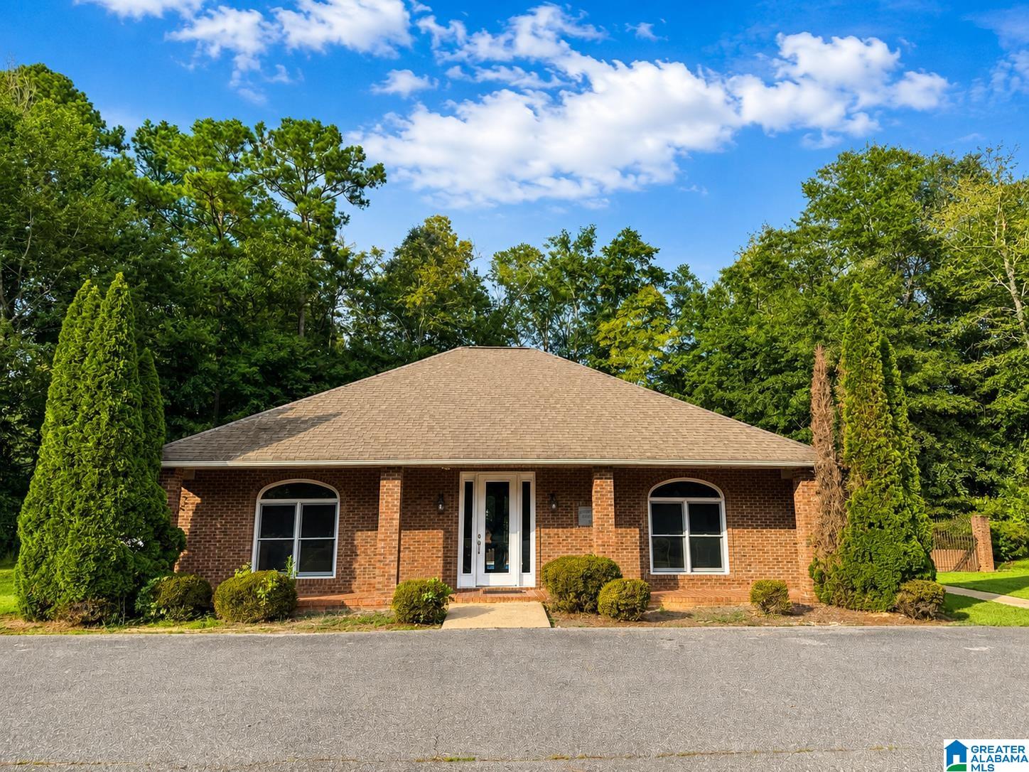 5th image of 195 Nottingham Dr, Pell City, AL 35128 | MLS# 21463575