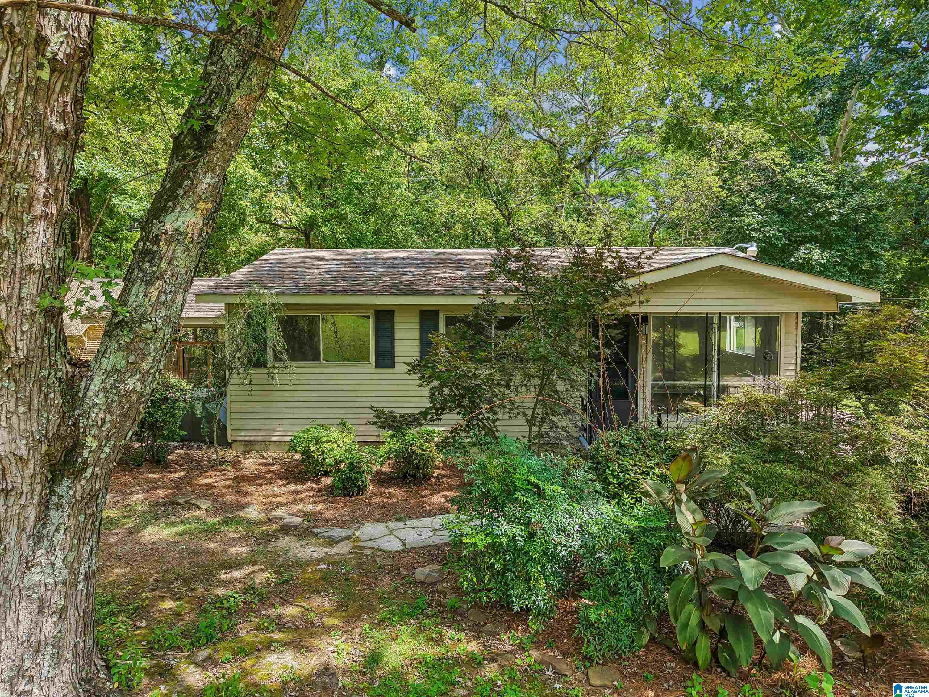 Photo 1 of Sale Pending at 832 Chalkville School Road, Center Point, AL 35215 | MLS# 21463582 | Listing updated on 2026-09-09