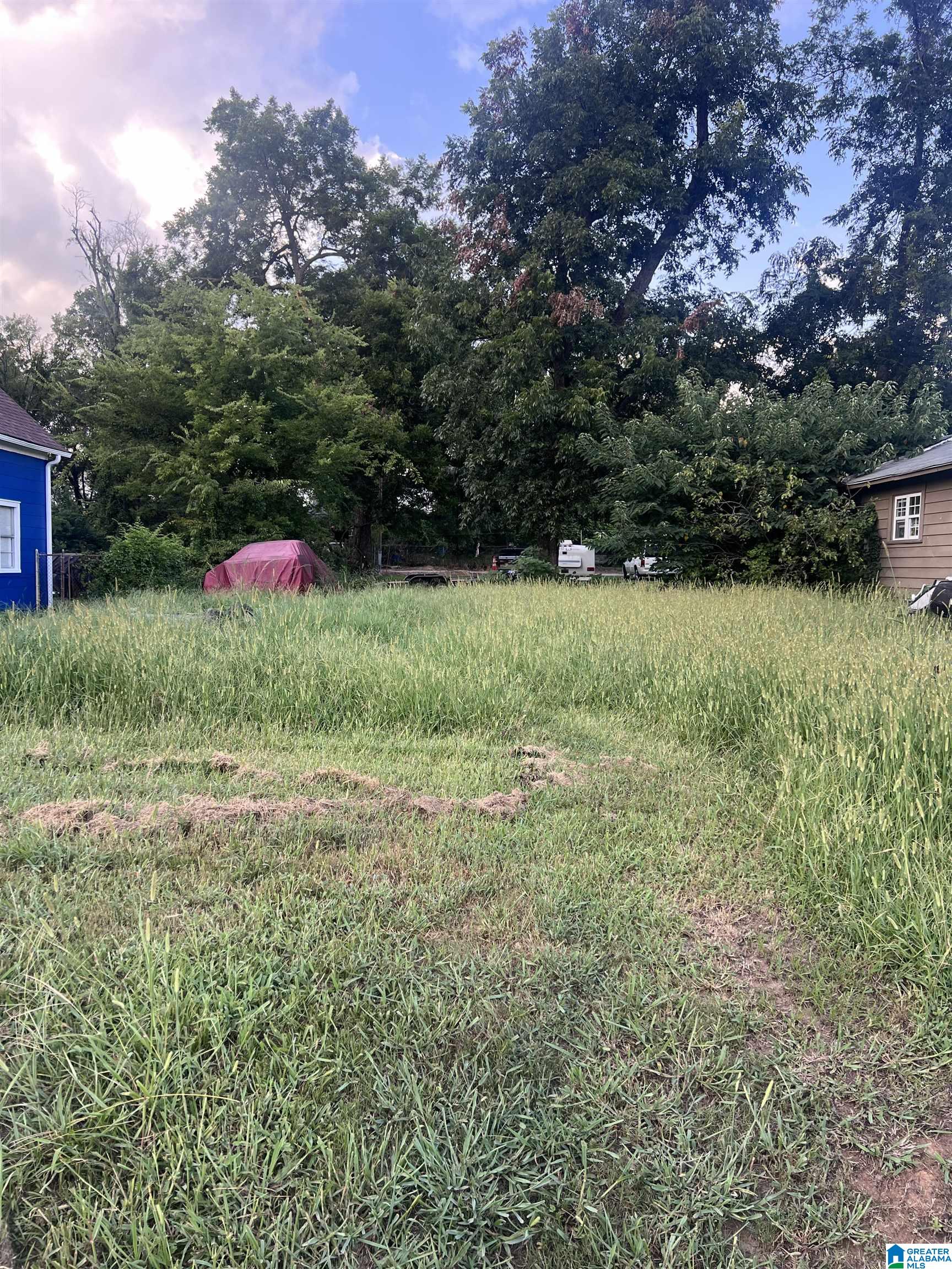 Land for sale at 220 10th Avenue N, BIRMINGHAM, AL 35204 | MLS# 21463640