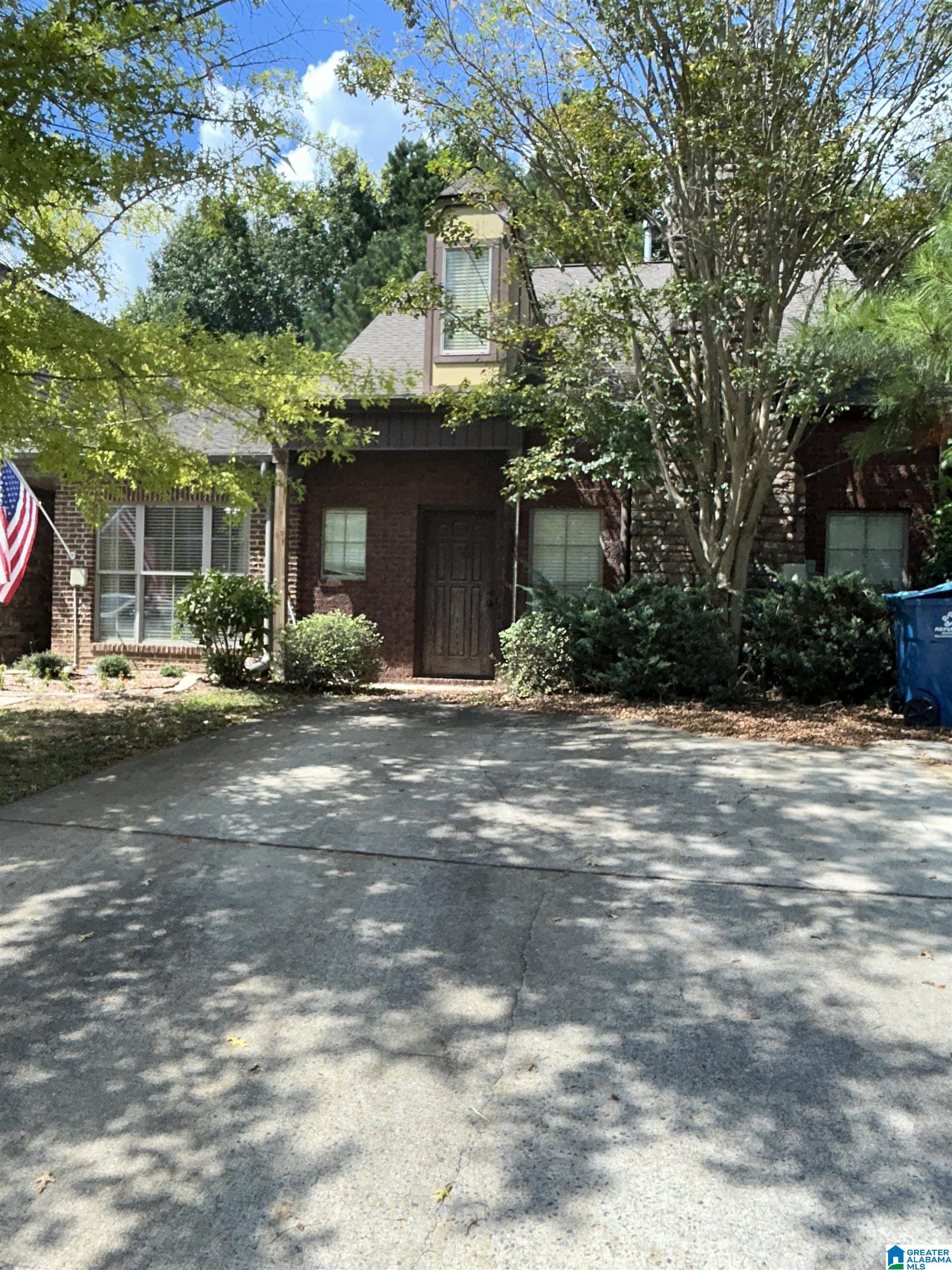 Photo 1 of Townhouse for sale at 197 Polo Downs, Chelsea, AL 35043 | MLS# 21463643 | Listing updated on 2026-09-01